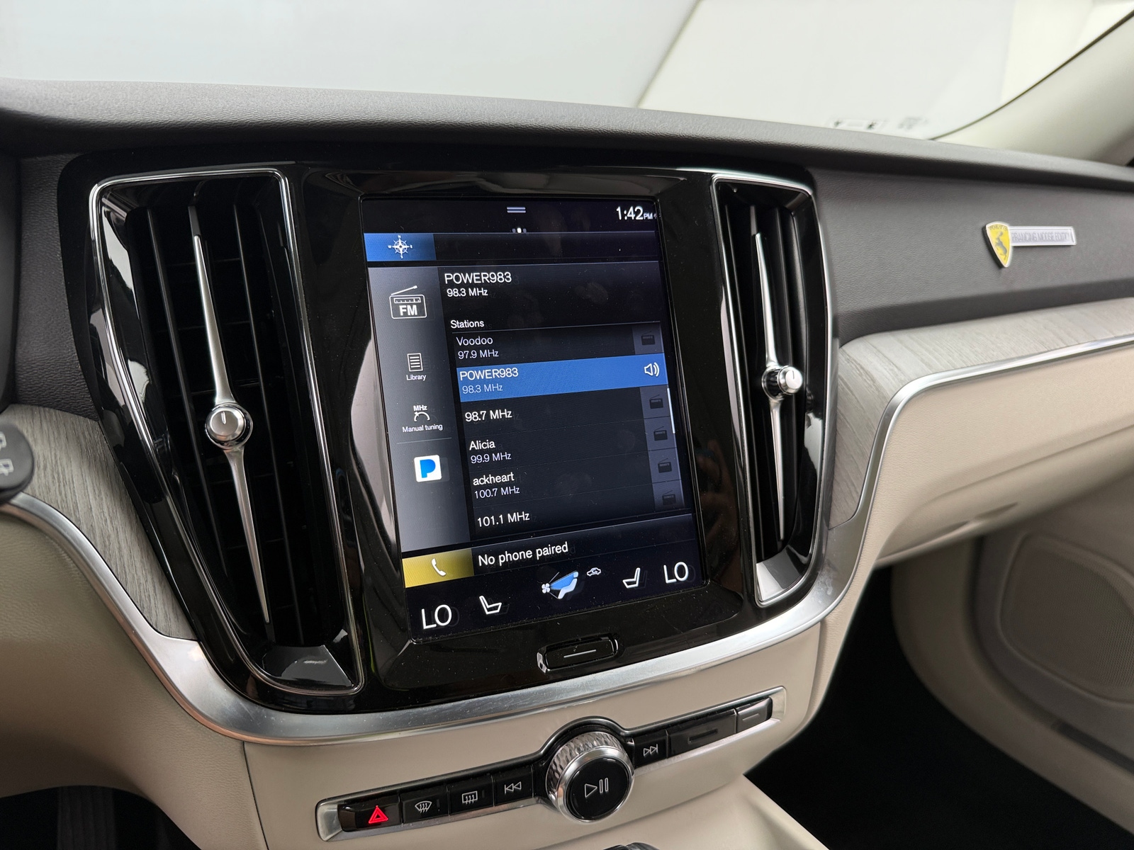 Thumbnail: 2022 Volvo V60 - 3