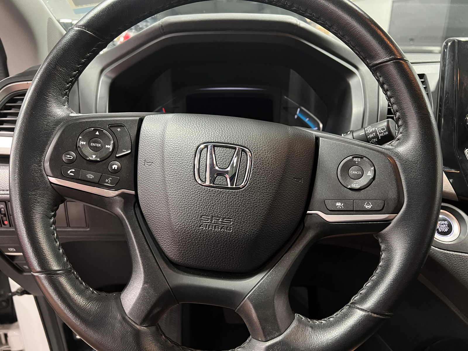 Thumbnail: 2023 Honda Odyssey - 4