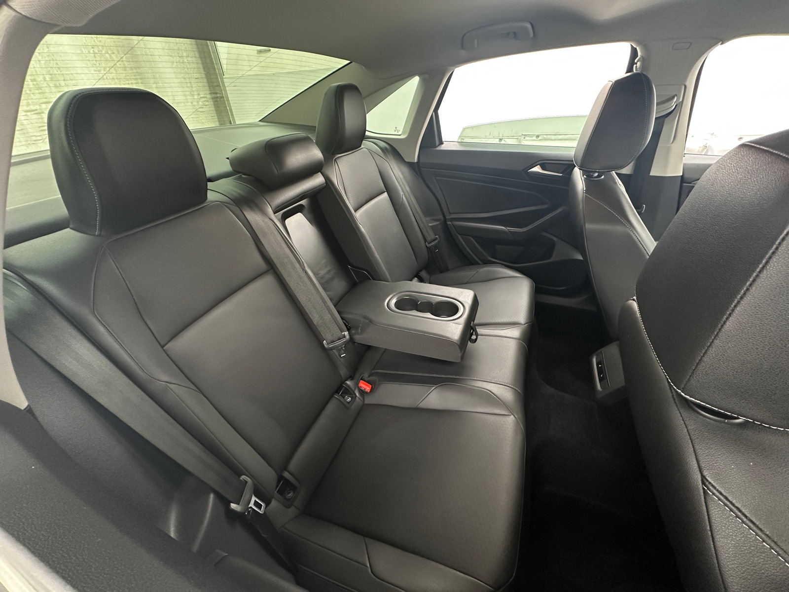 Thumbnail: 2019 Volkswagen Jetta - 6
