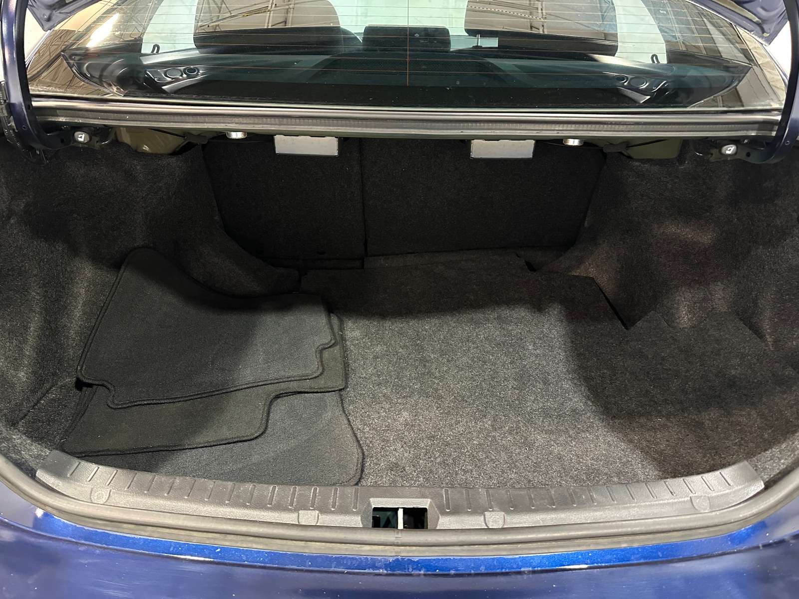 Thumbnail: 2013 Toyota Corolla - 7