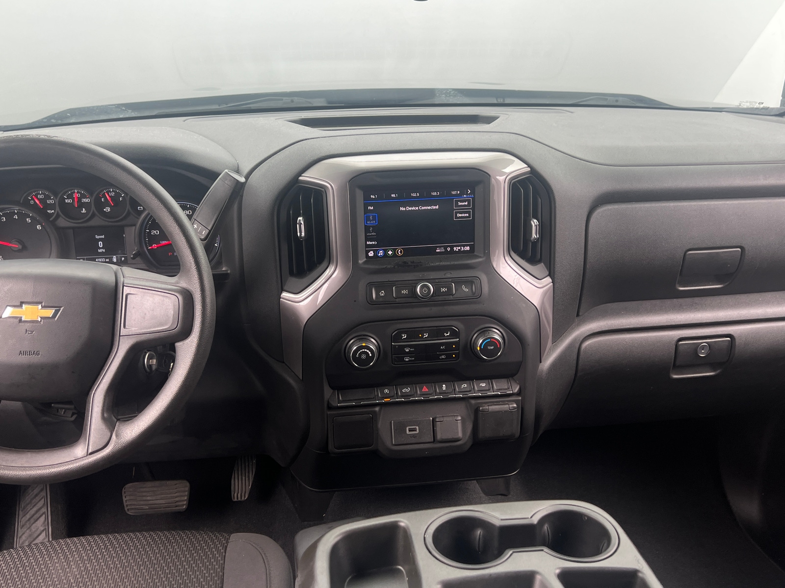 Thumbnail: 2020 Chevrolet Silverado 1500 - 3