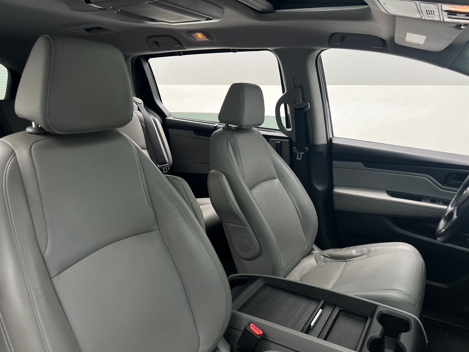 Thumbnail: 2018 Honda Odyssey - 2