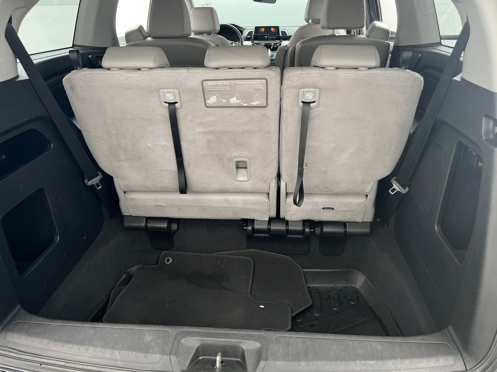 Thumbnail: 2018 Honda Odyssey - 7