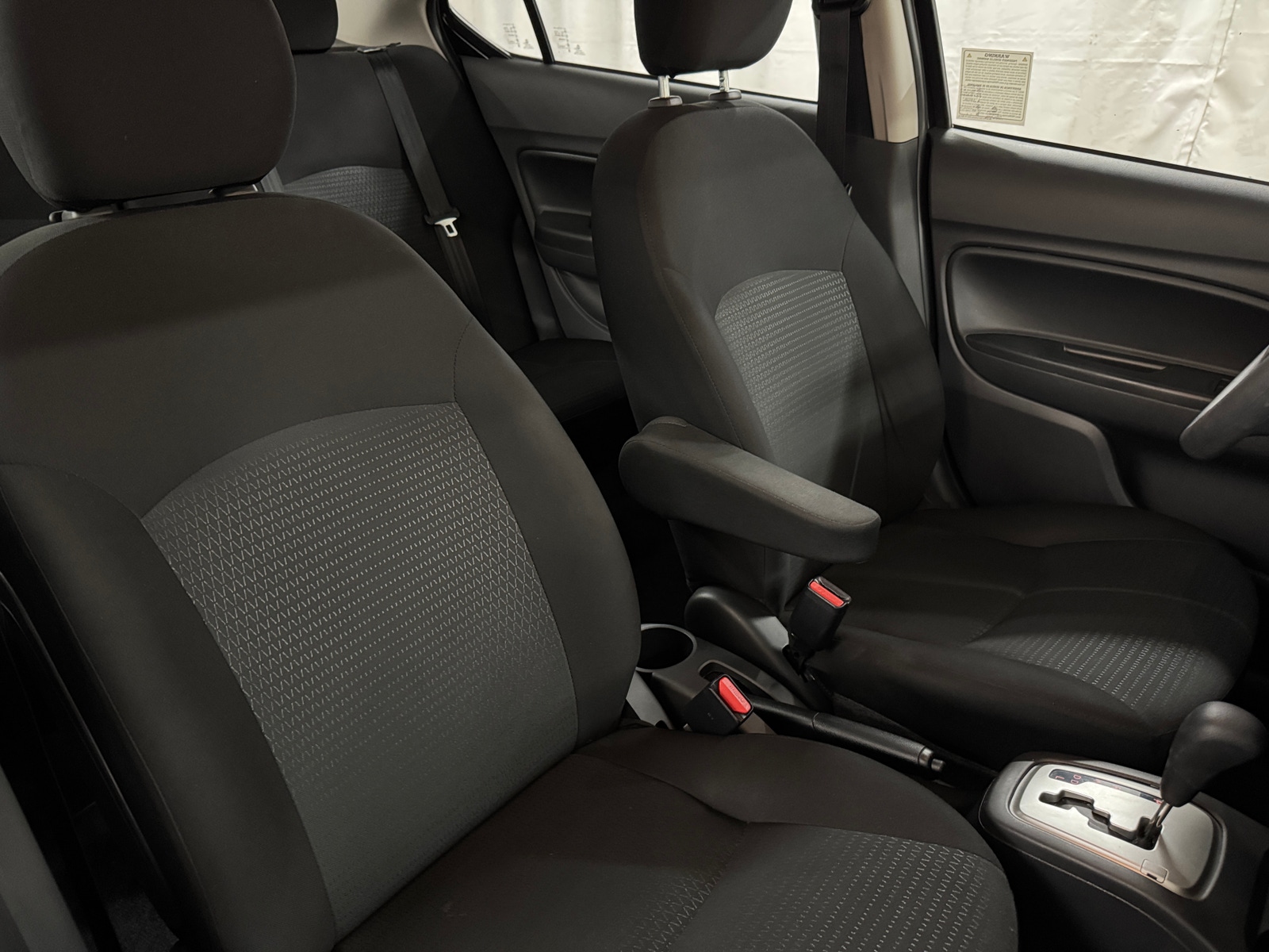 Thumbnail: 2024 Mitsubishi Mirage G4 - 2