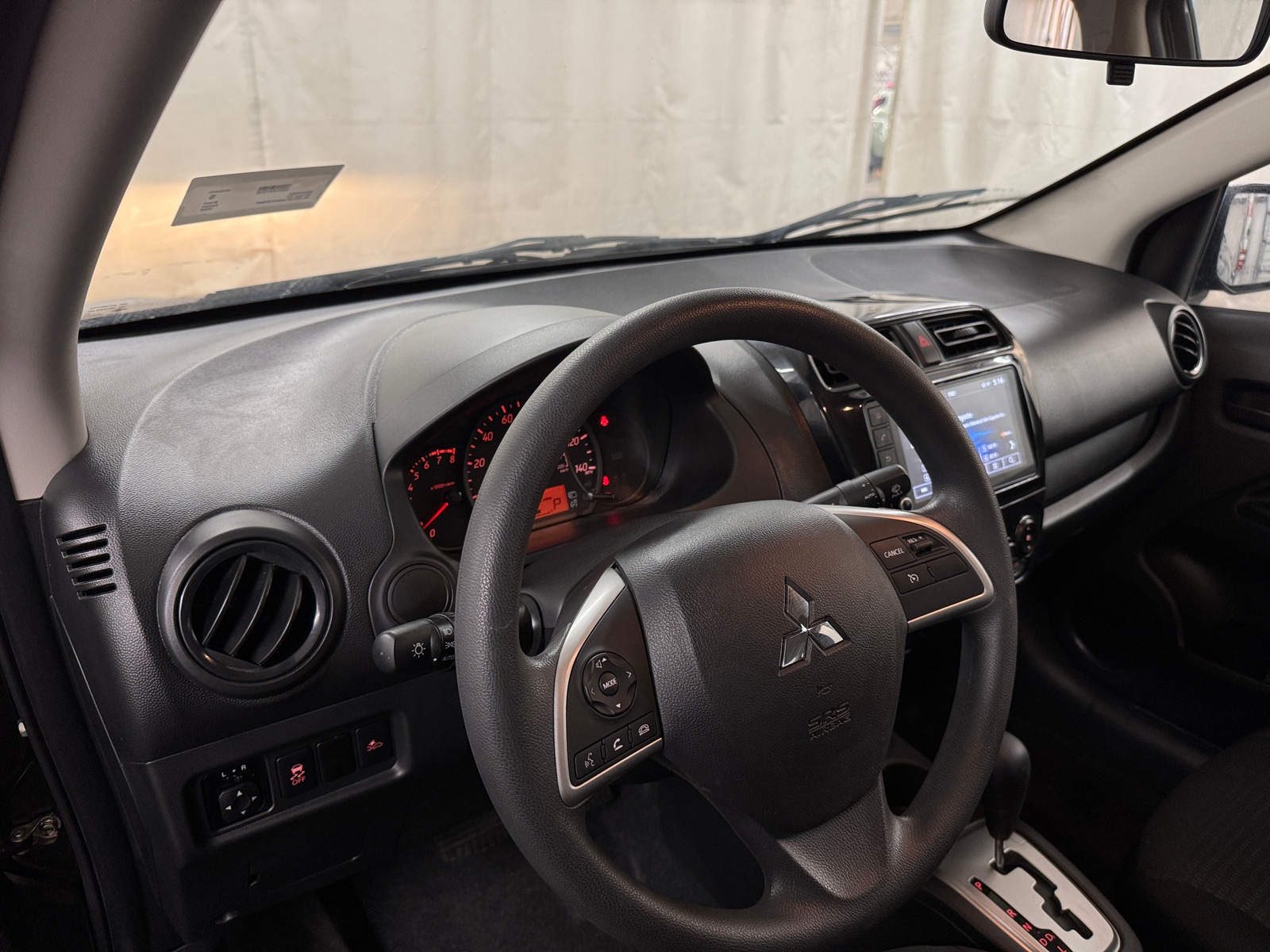 Thumbnail: 2024 Mitsubishi Mirage G4 - 3