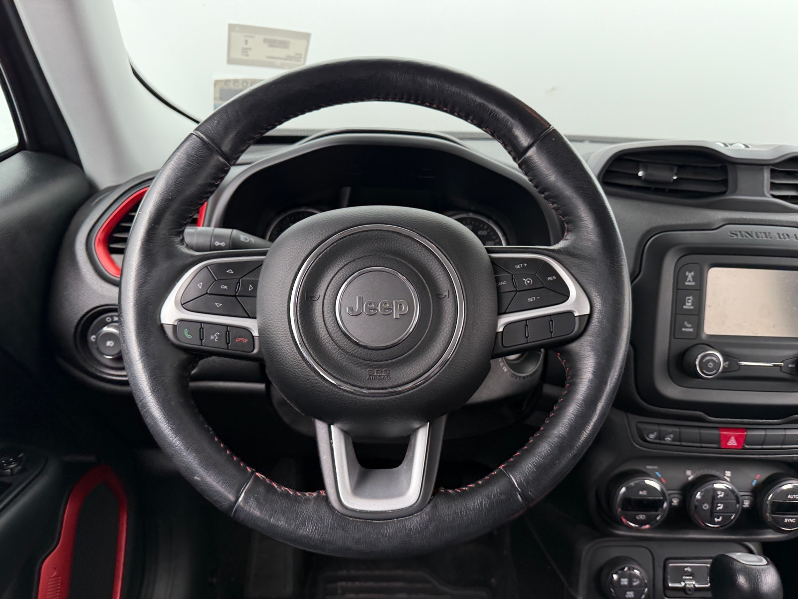 Thumbnail: 2017 Jeep Renegade - 4