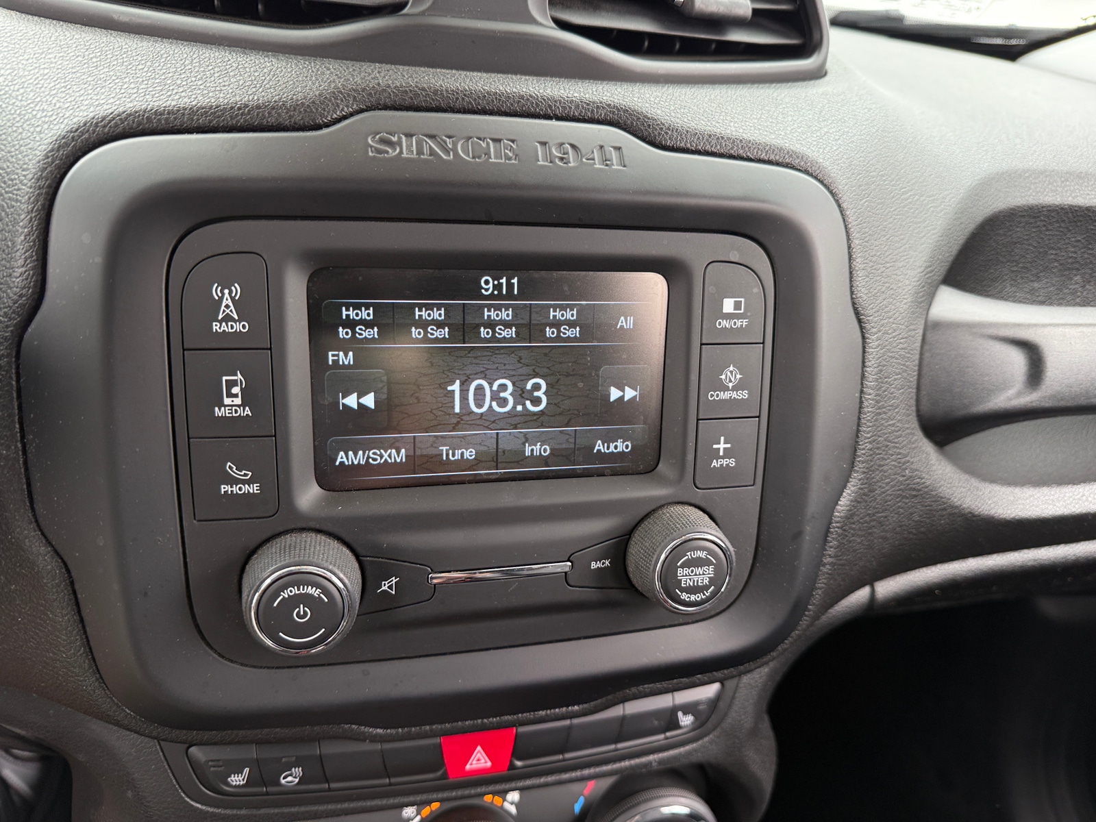 Thumbnail: 2017 Jeep Renegade - 3