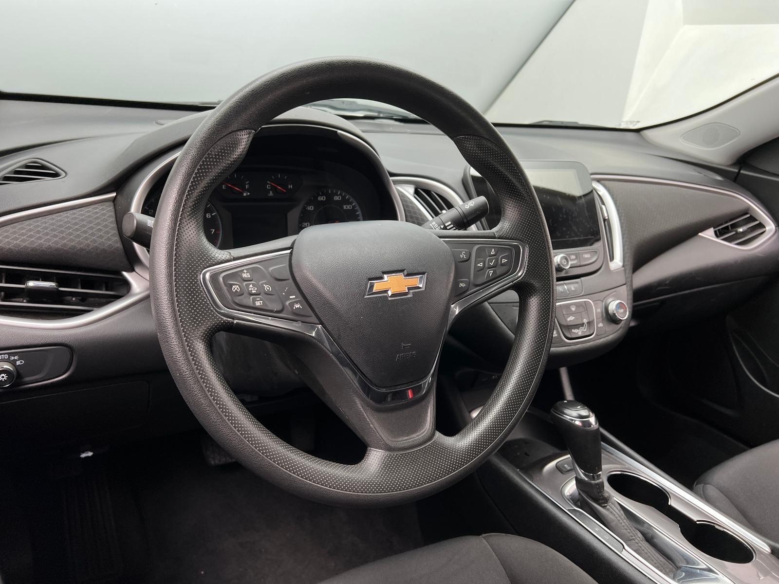Thumbnail: 2020 Chevrolet Malibu - 5