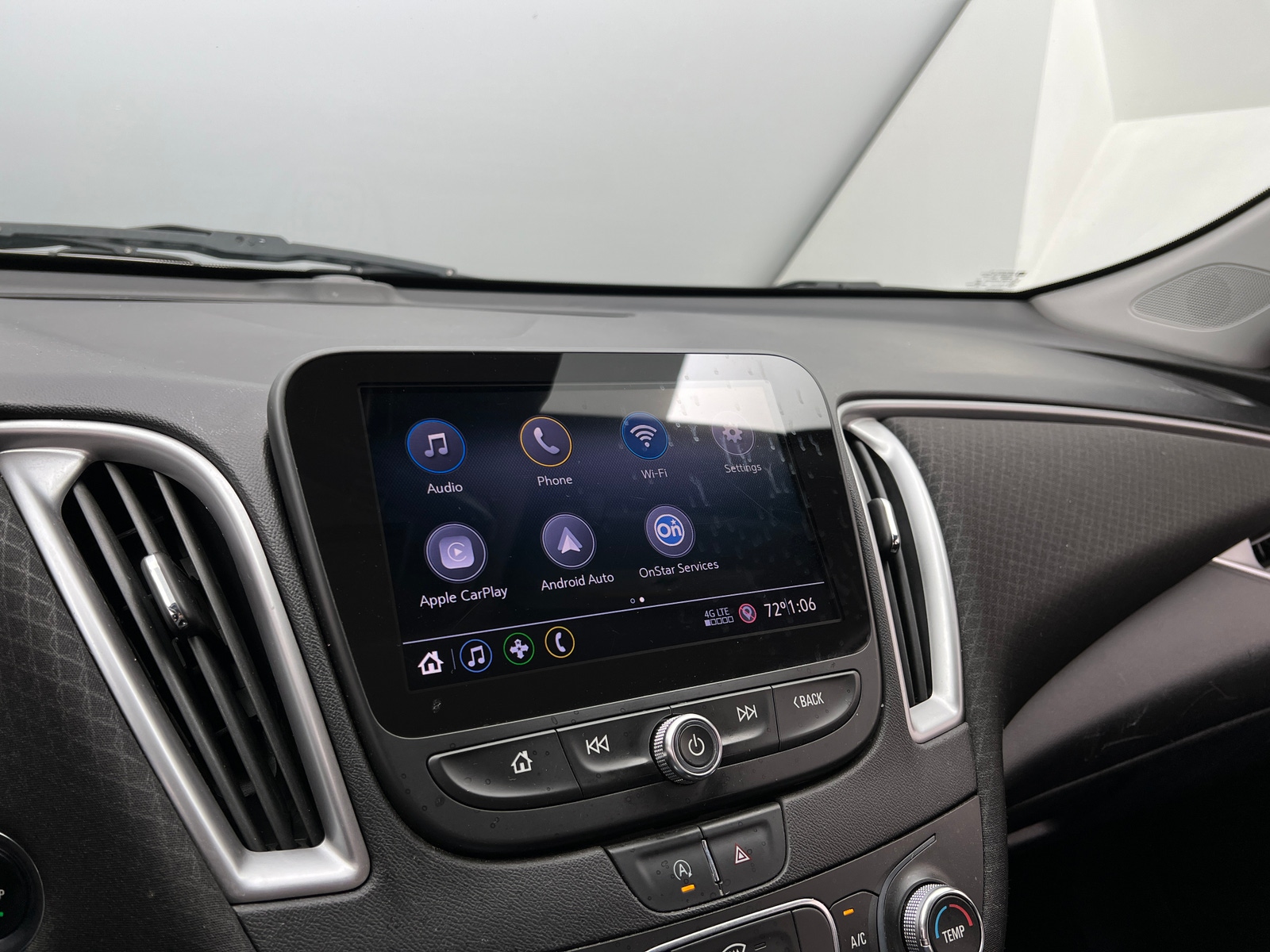 Thumbnail: 2020 Chevrolet Malibu - 4