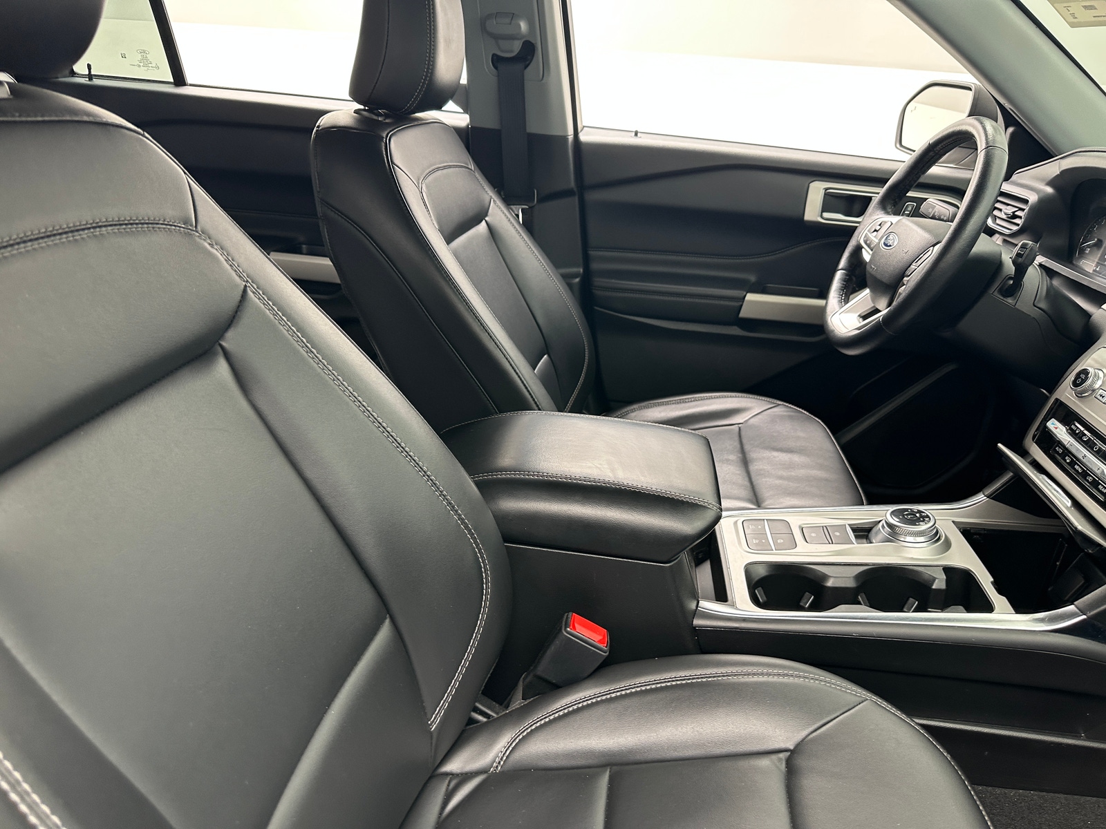 Thumbnail: 2023 Ford Explorer - 2