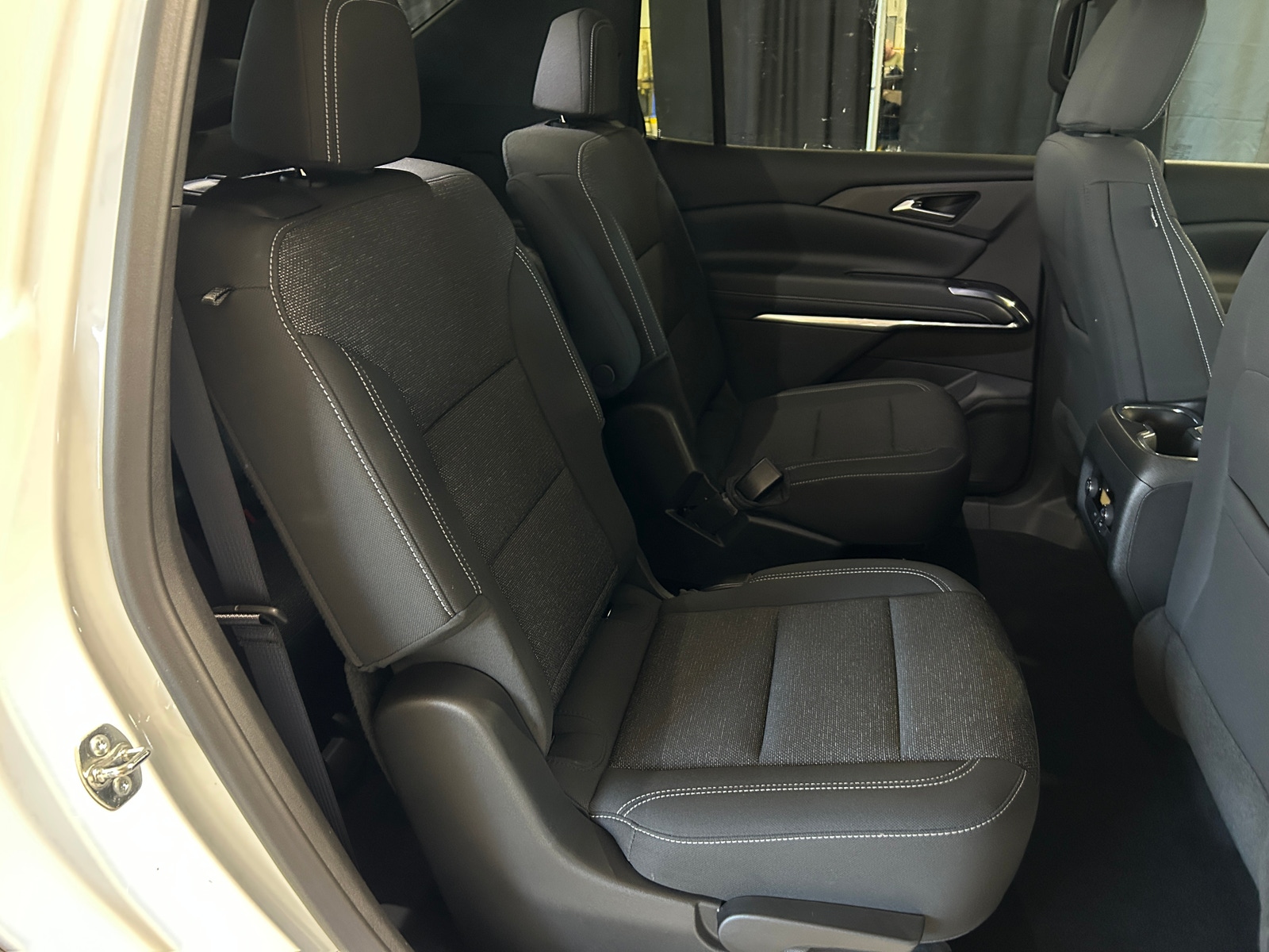 Thumbnail: 2025 Chevrolet Traverse - 6