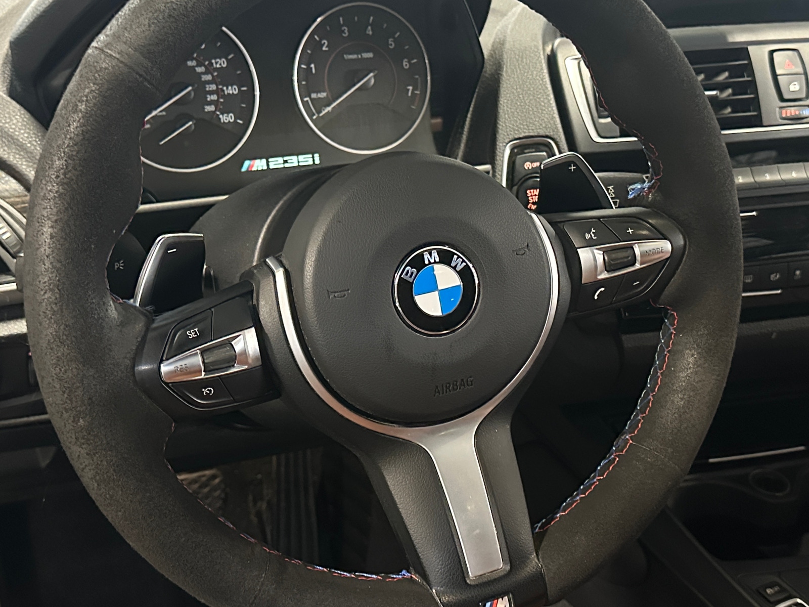 Thumbnail: 2016 BMW 2 Series - 3