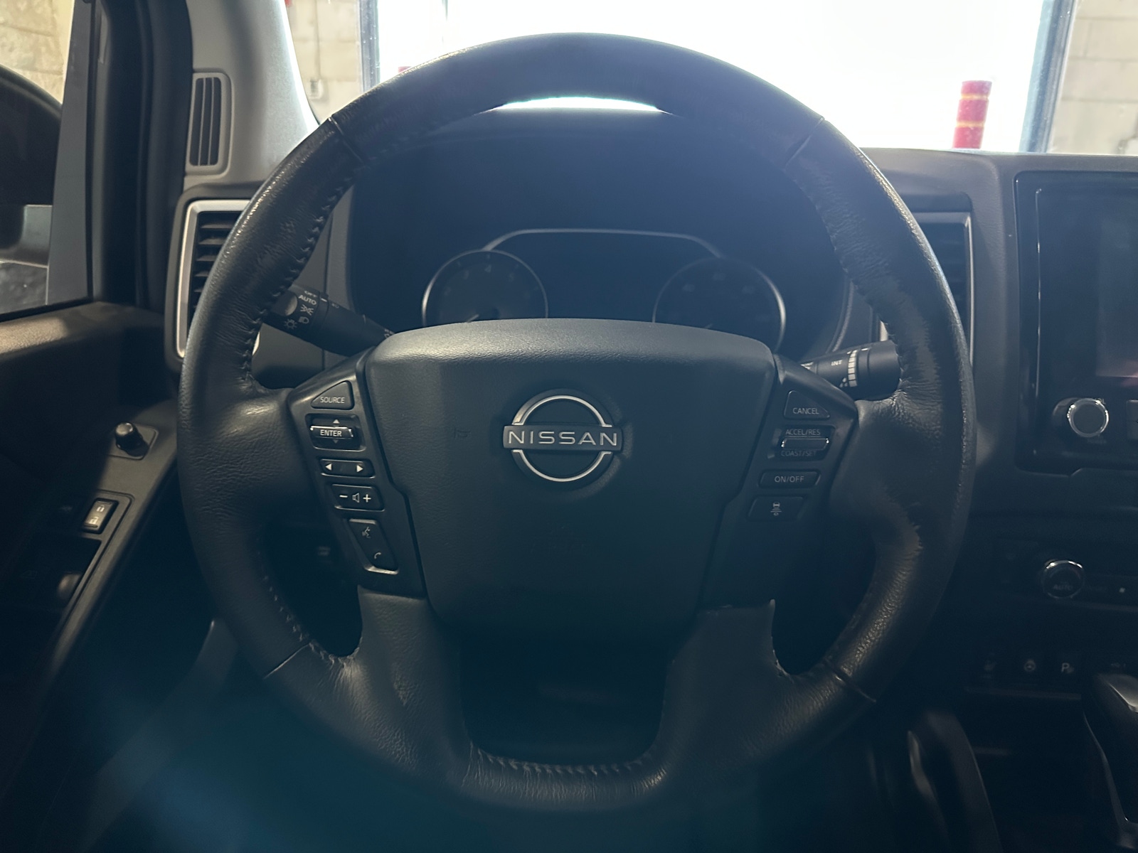 Thumbnail: 2023 Nissan Frontier - 5