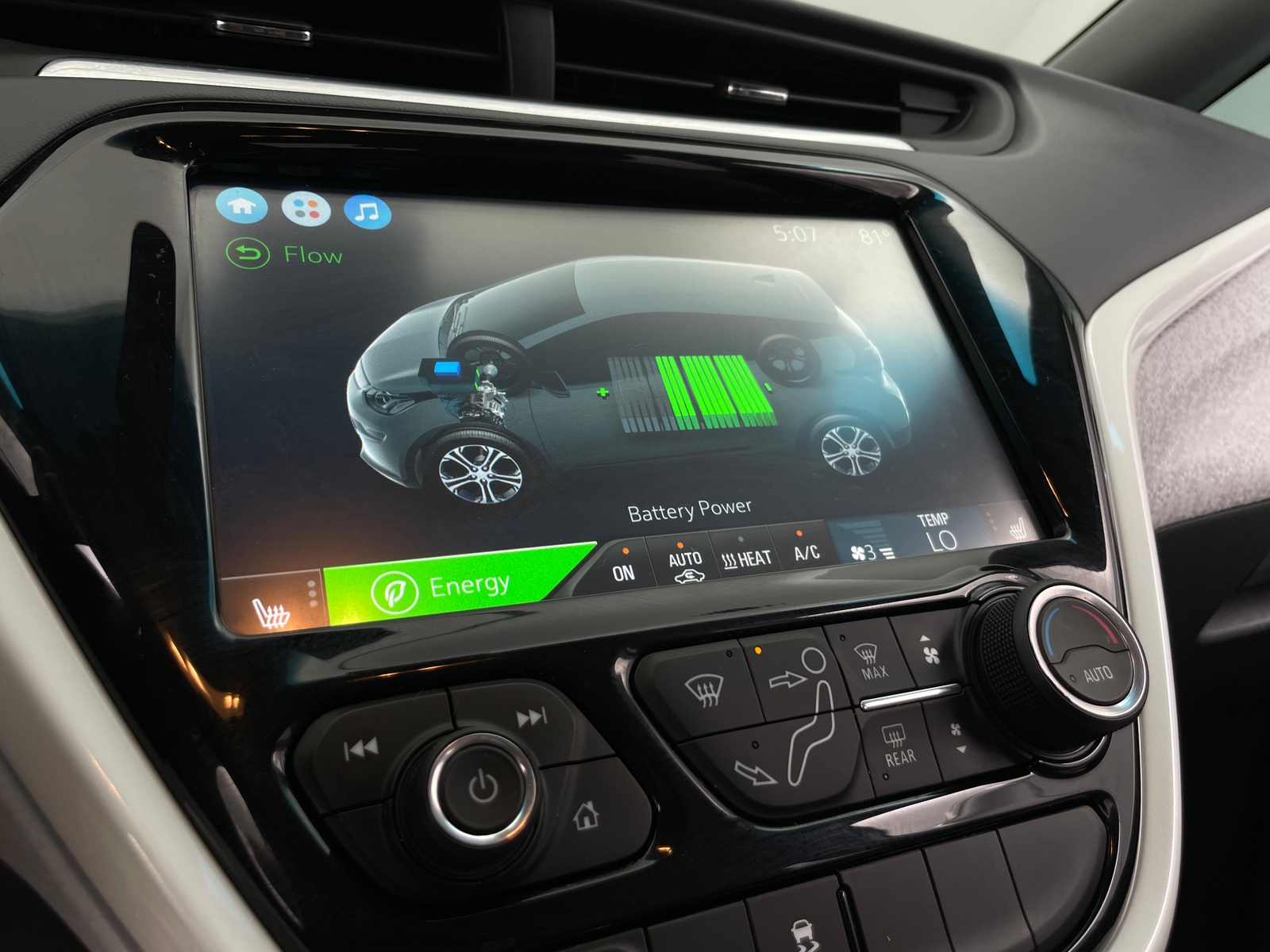 Thumbnail: 2021 Chevrolet Bolt EV - 4