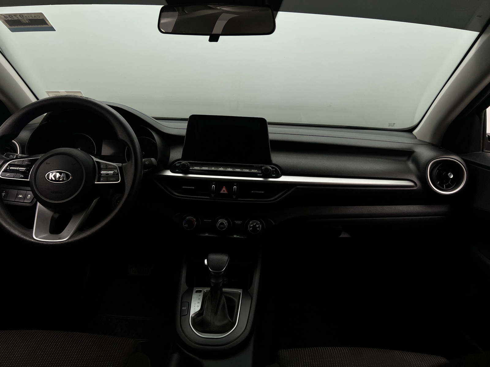 Thumbnail: 2020 Kia Forte - 3