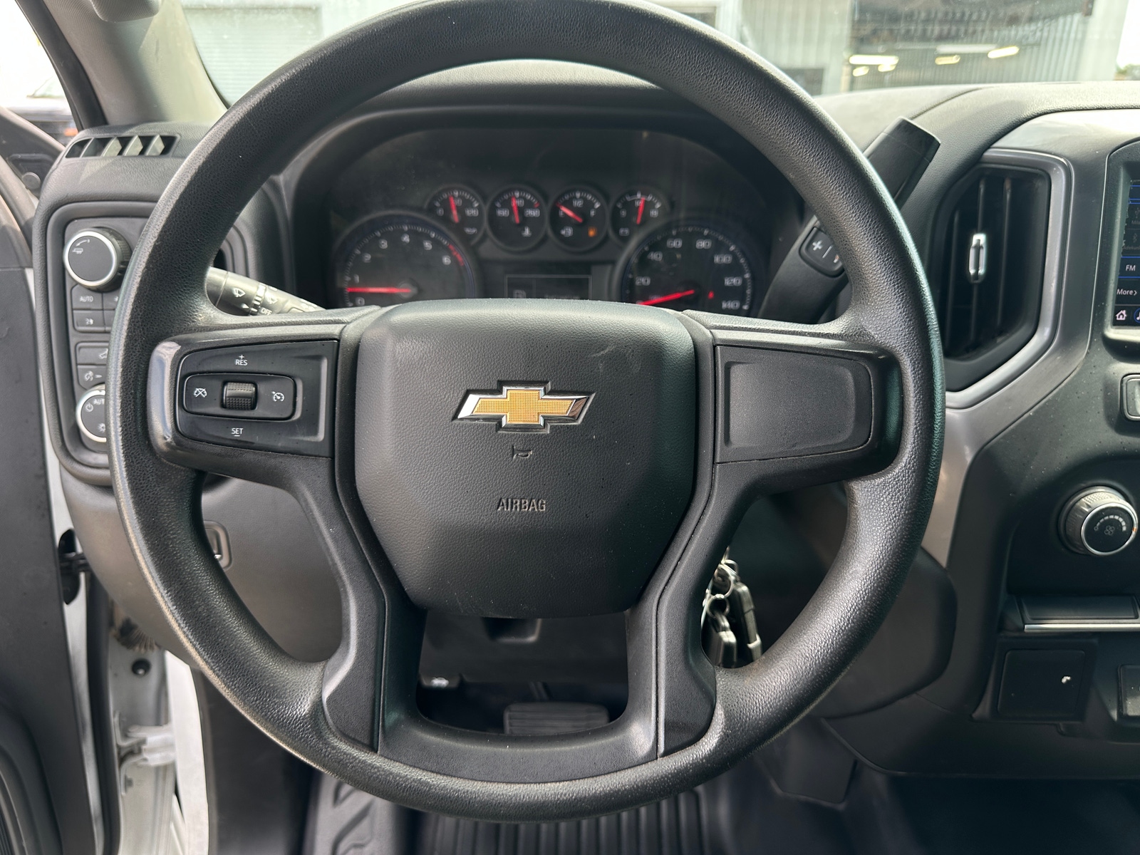 Thumbnail: 2021 Chevrolet Silverado 1500 - 4