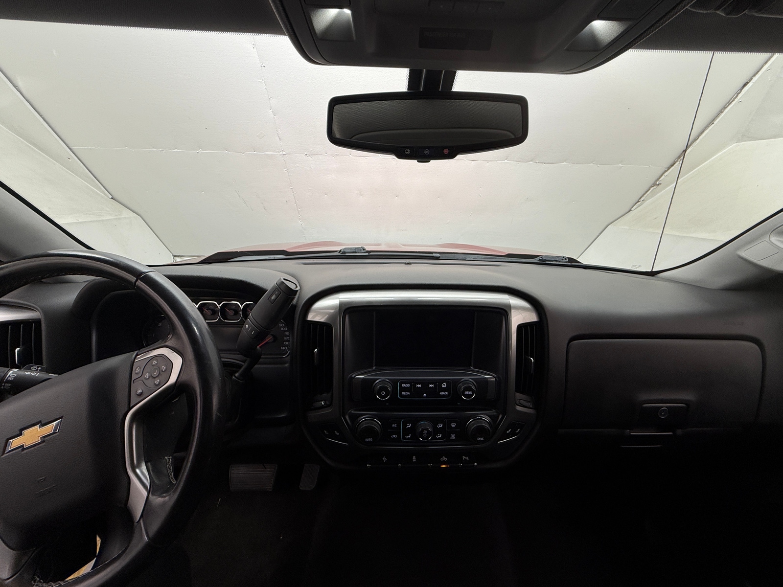 Thumbnail: 2018 Chevrolet Silverado 1500 - 3