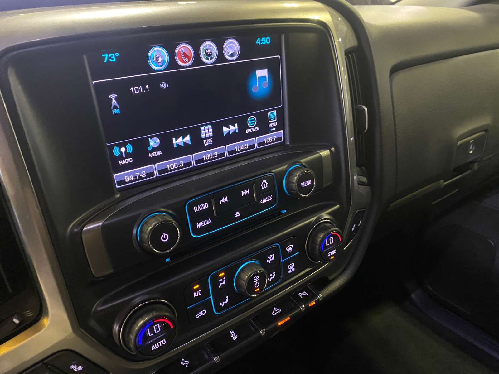 Thumbnail: 2018 Chevrolet Silverado 1500 - 4