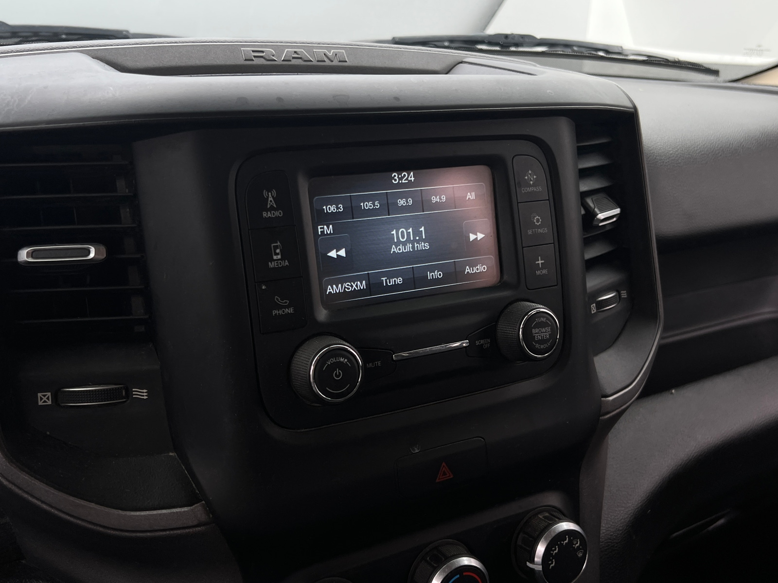 Thumbnail: 2019 RAM 1500 - 3