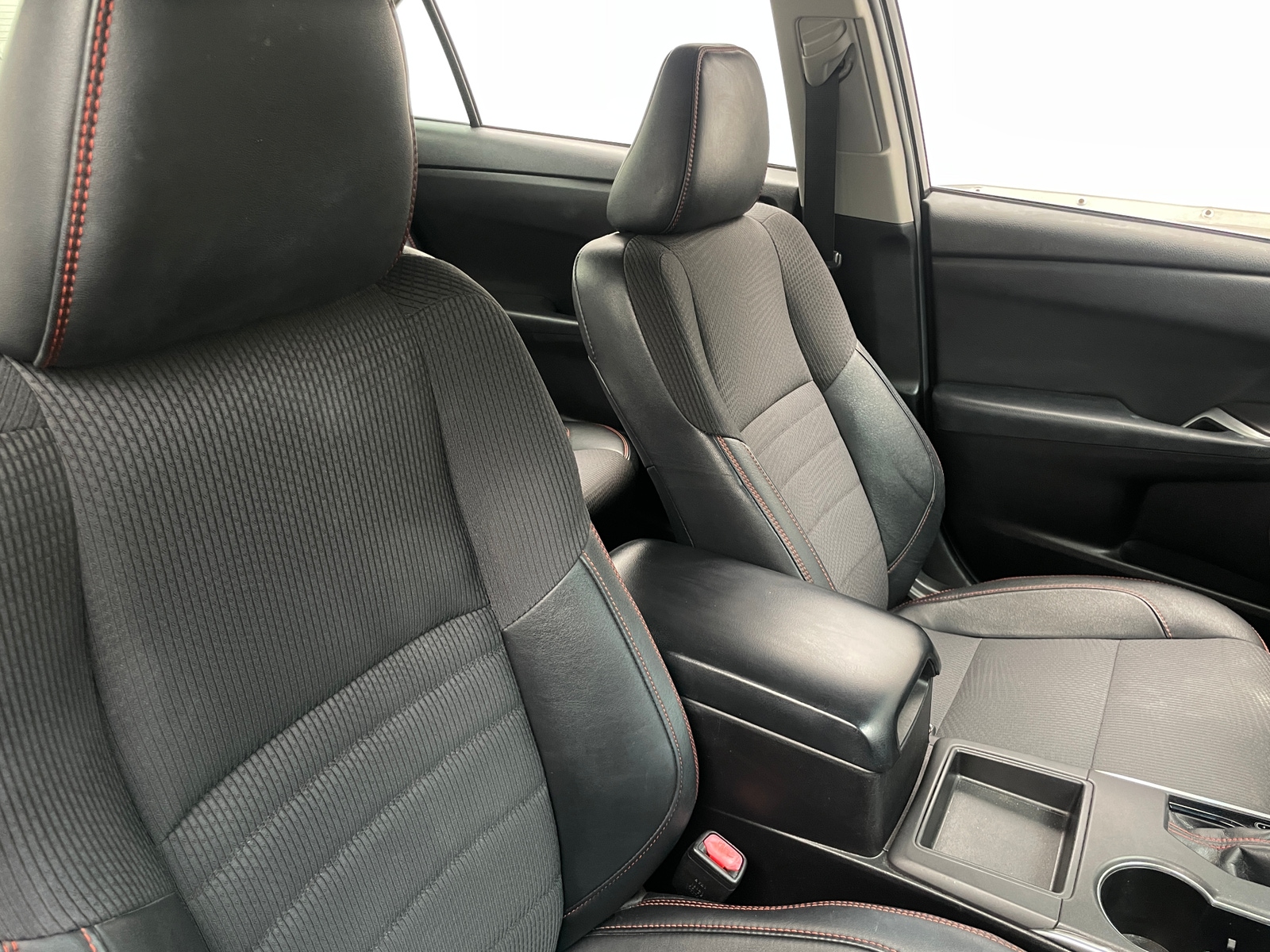 Thumbnail: 2016 Toyota Camry - 2