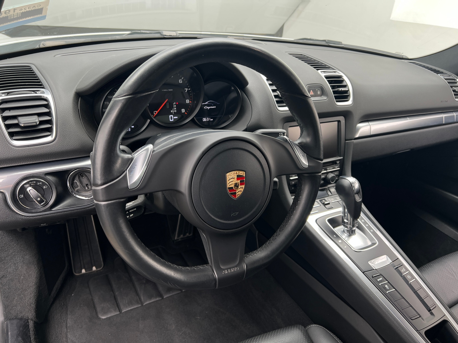 Thumbnail: 2015 Porsche Cayman - 3