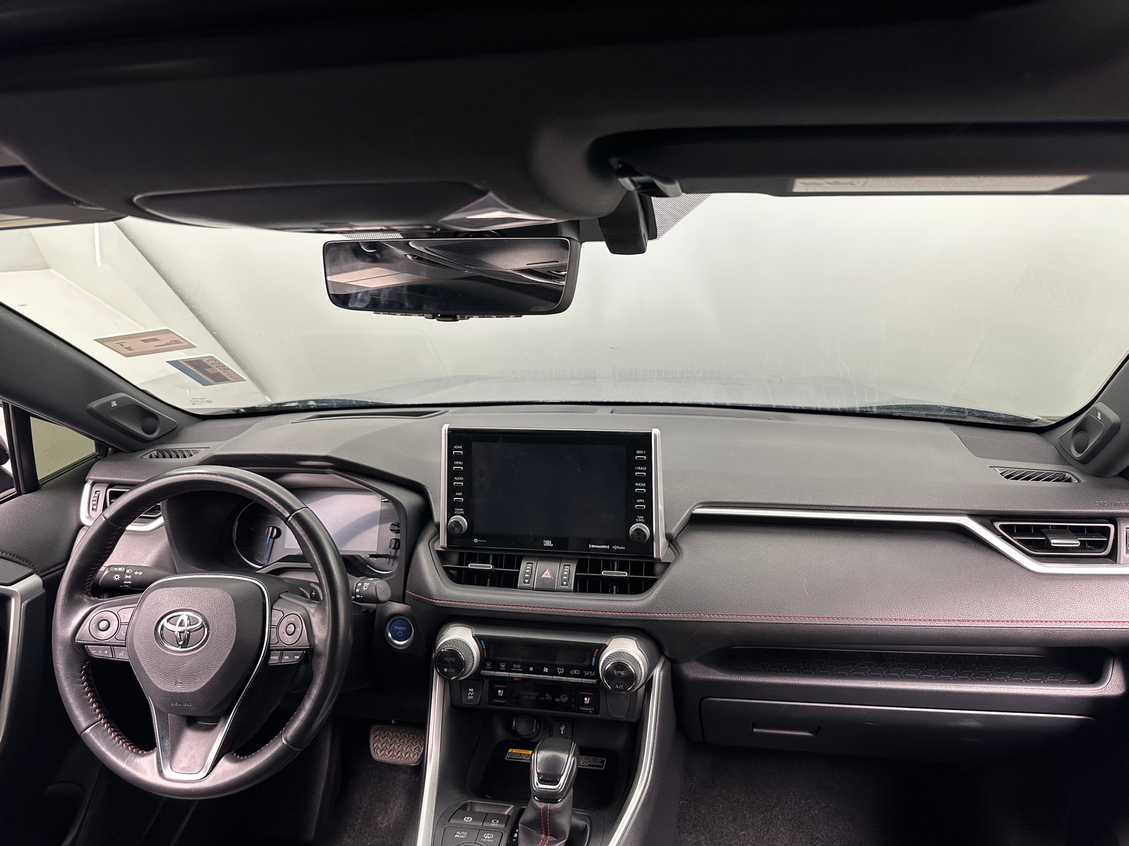 Thumbnail: 2021 Toyota RAV4 - 3