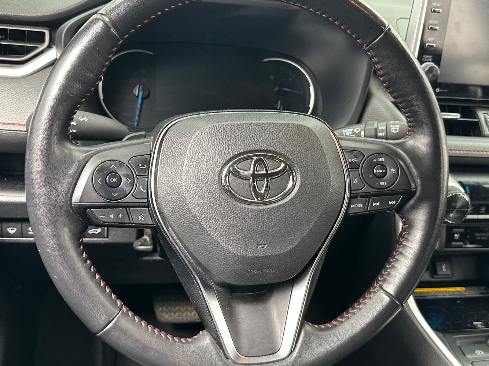Thumbnail: 2021 Toyota RAV4 - 5