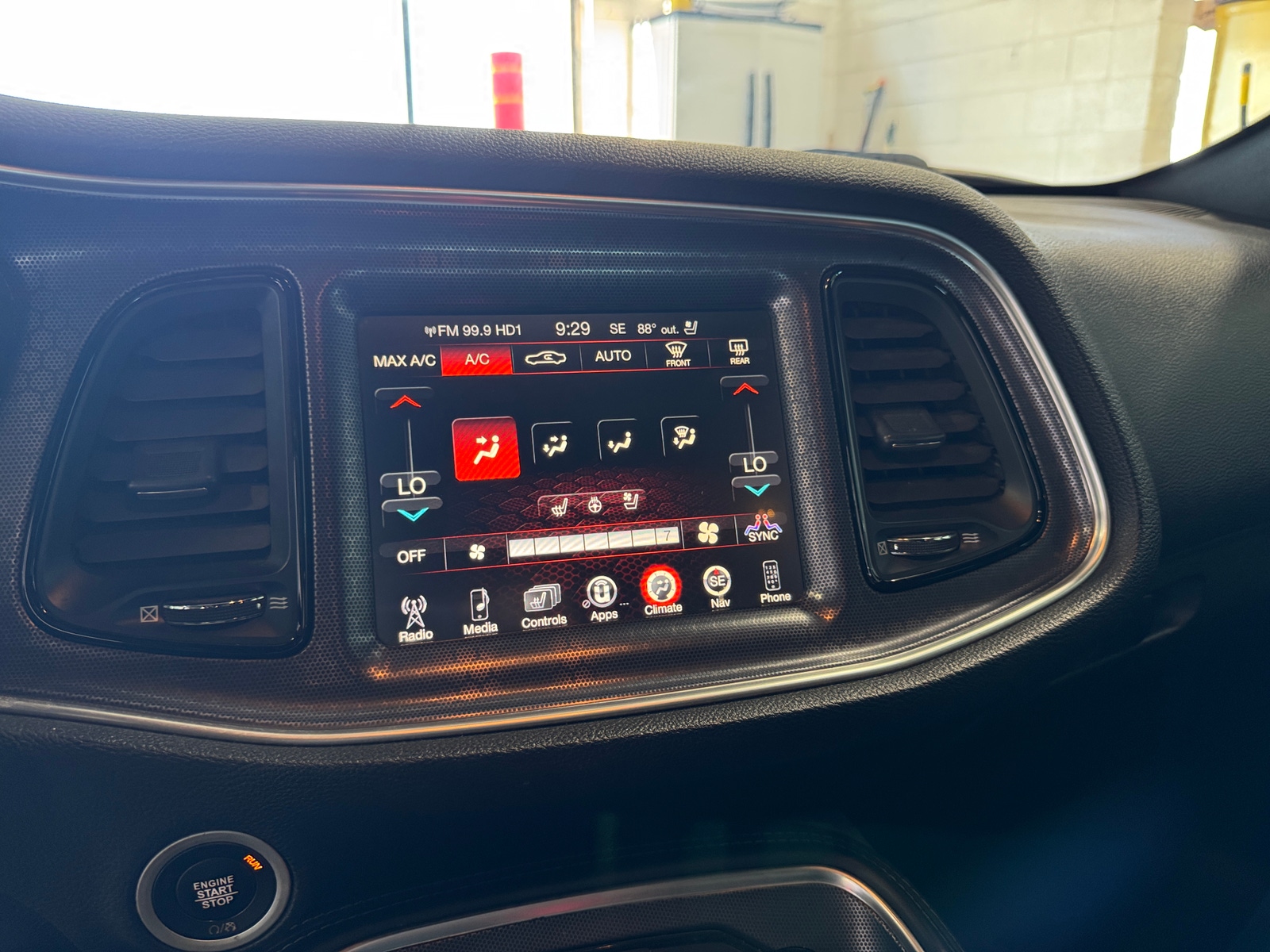 Thumbnail: 2016 Dodge Challenger - 2