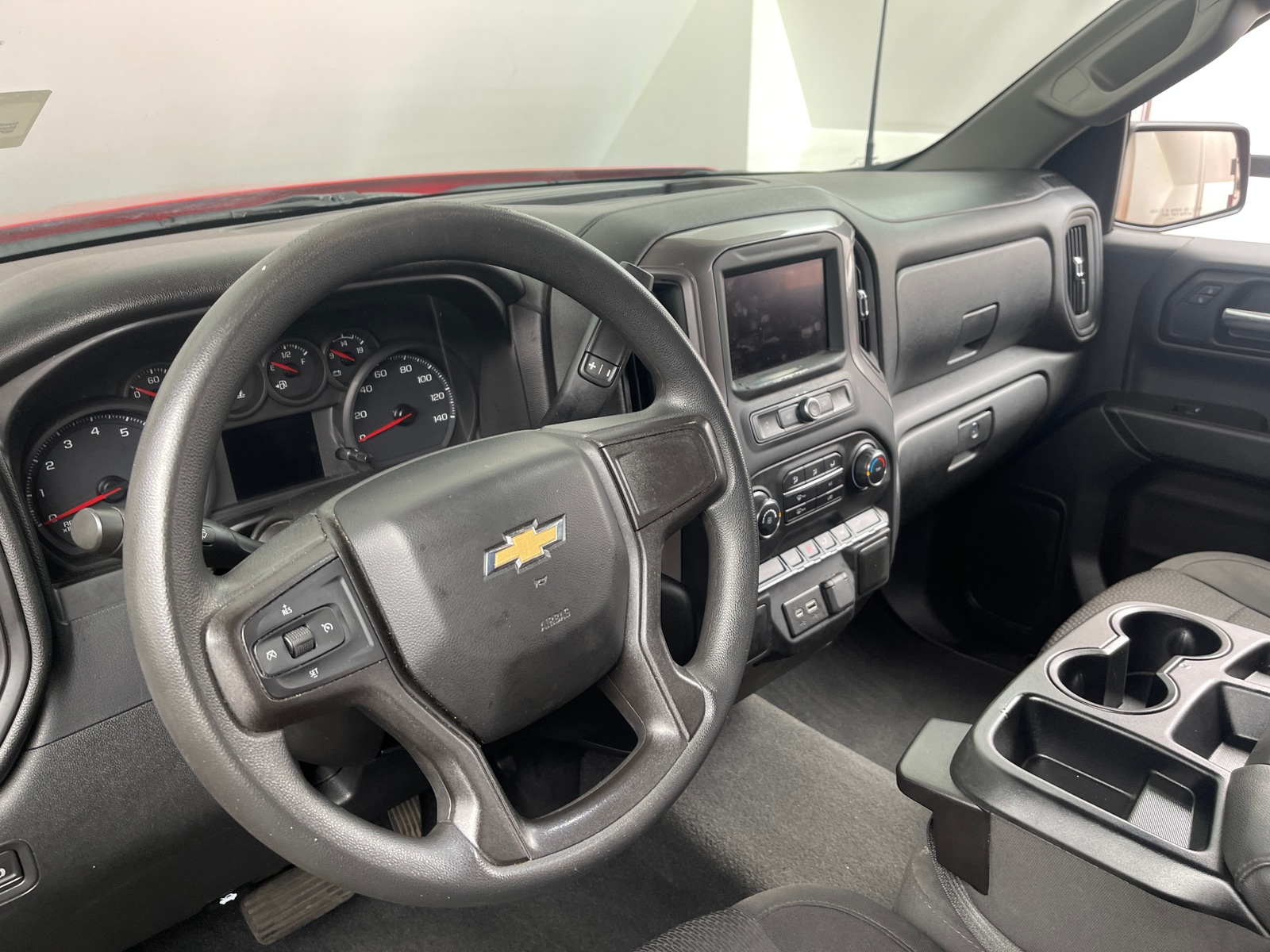 Thumbnail: 2021 Chevrolet Silverado 1500 - 3