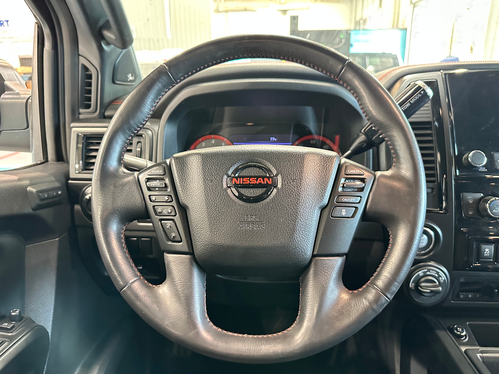 Thumbnail: 2021 Nissan Titan - 4