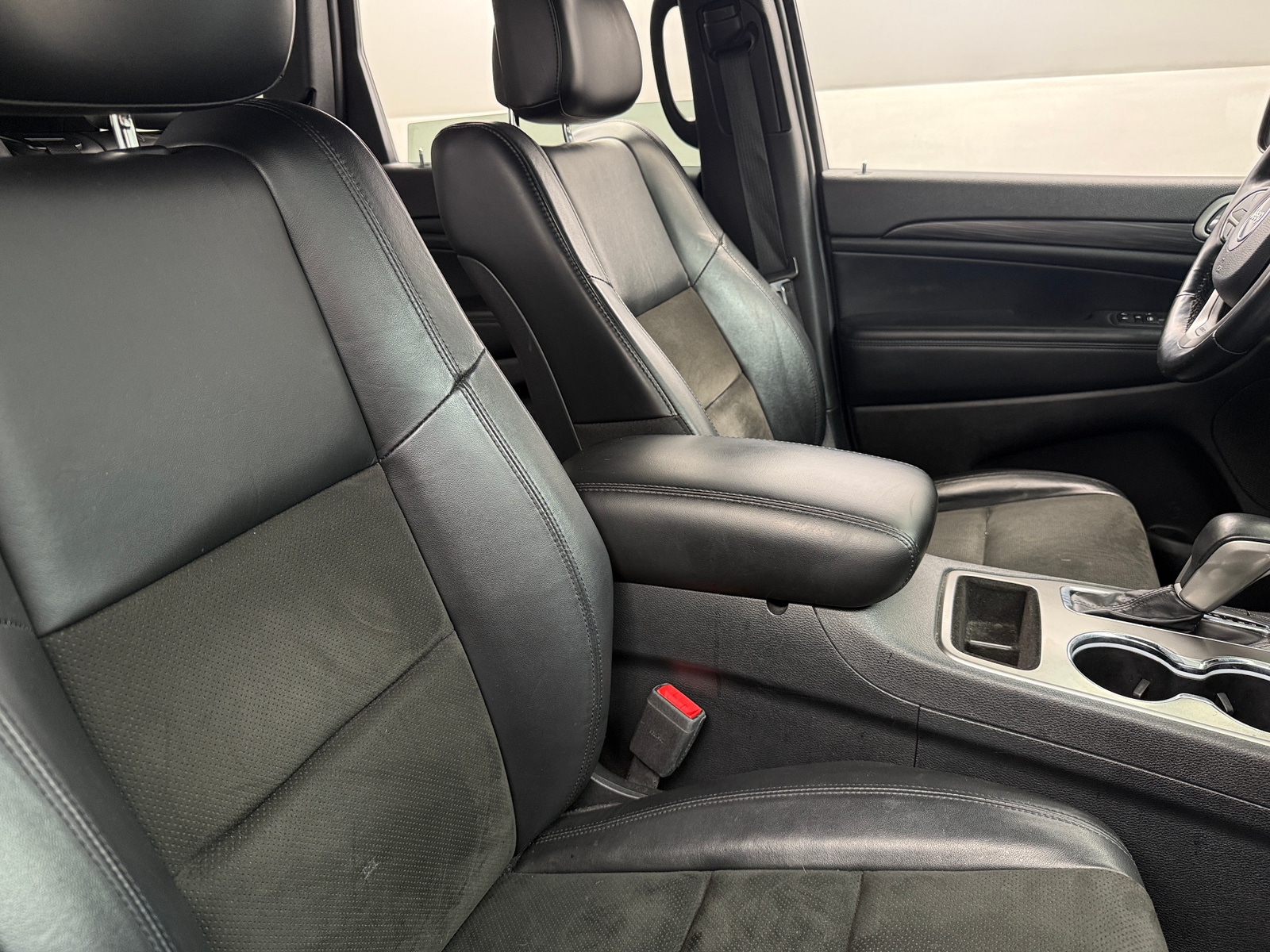 Thumbnail: 2020 Jeep Grand Cherokee - 2