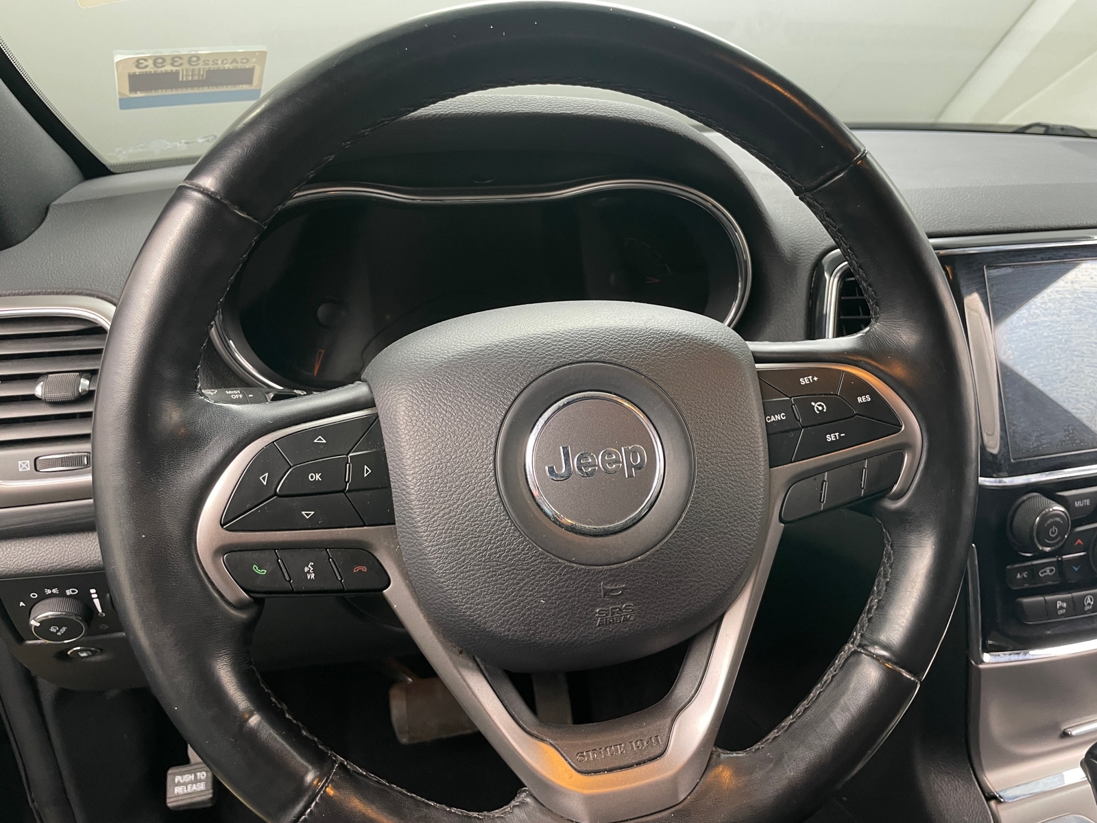 Thumbnail: 2020 Jeep Grand Cherokee - 5