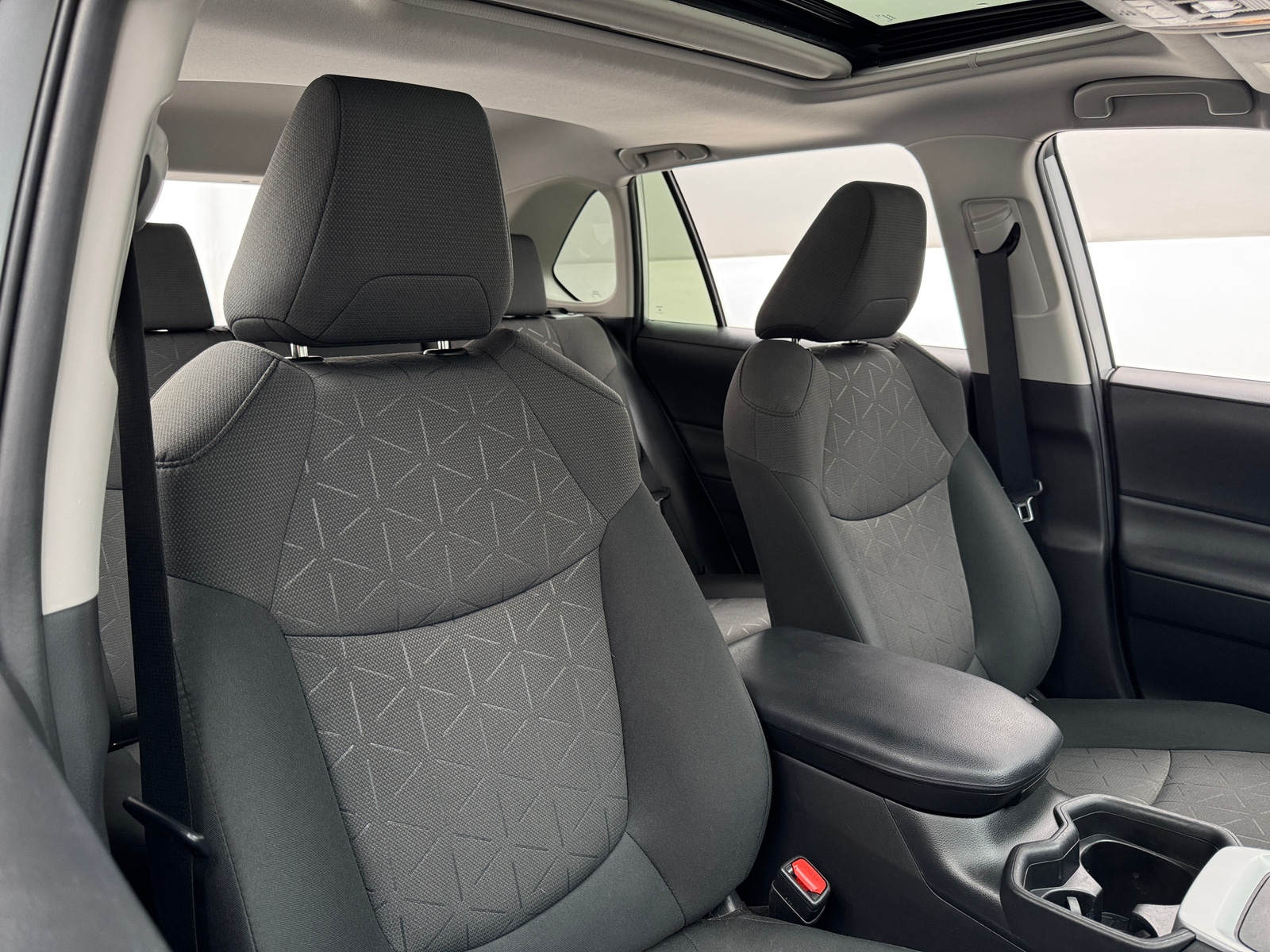 Thumbnail: 2019 Toyota RAV4 - 2