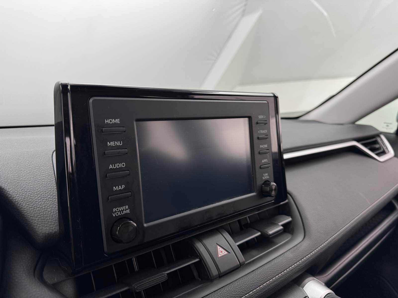 Thumbnail: 2019 Toyota RAV4 - 4