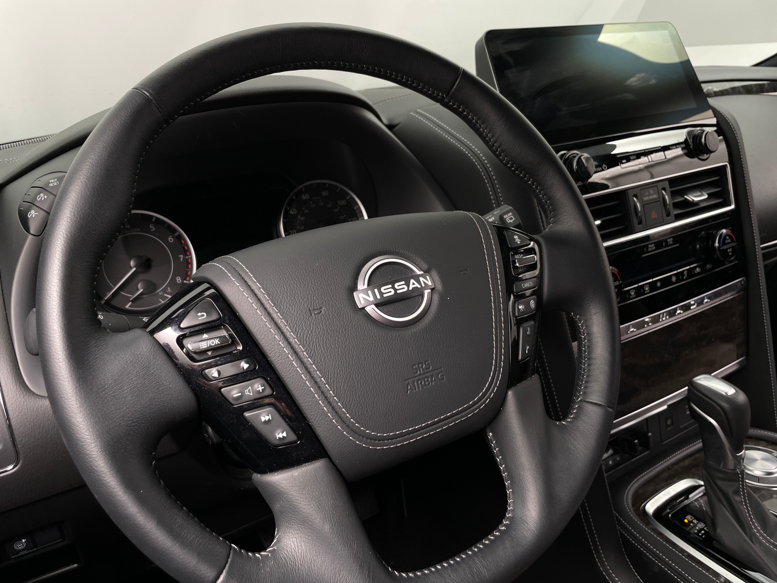 Thumbnail: 2024 Nissan Armada - 4