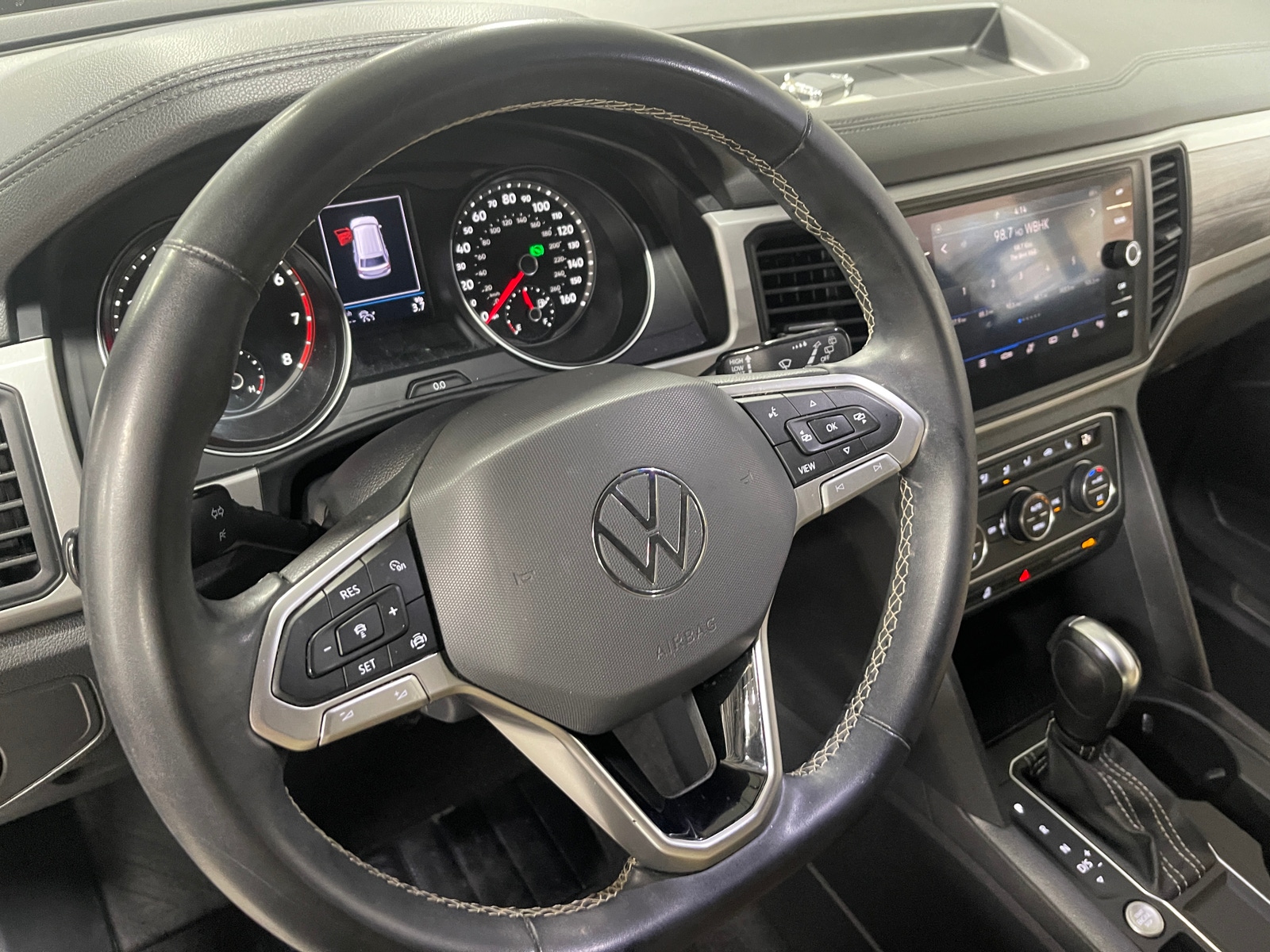 Thumbnail: 2021 Volkswagen Atlas - 4