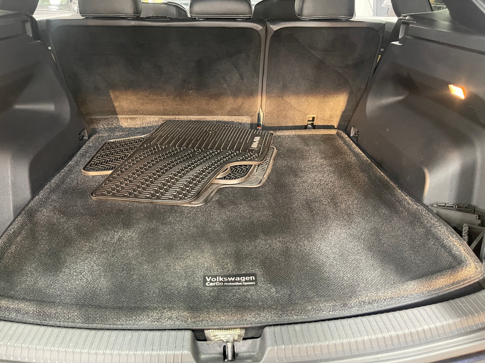 Thumbnail: 2021 Volkswagen Atlas - 6