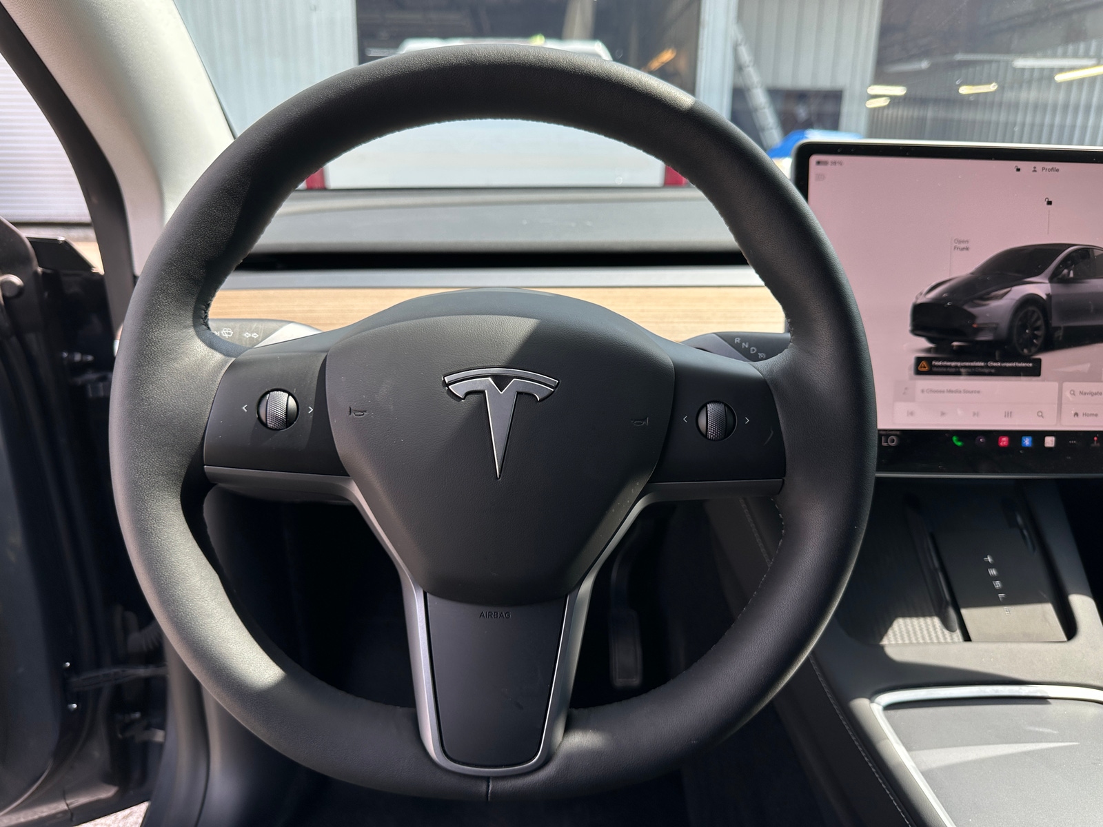 Thumbnail: 2023 Tesla Model Y - 4
