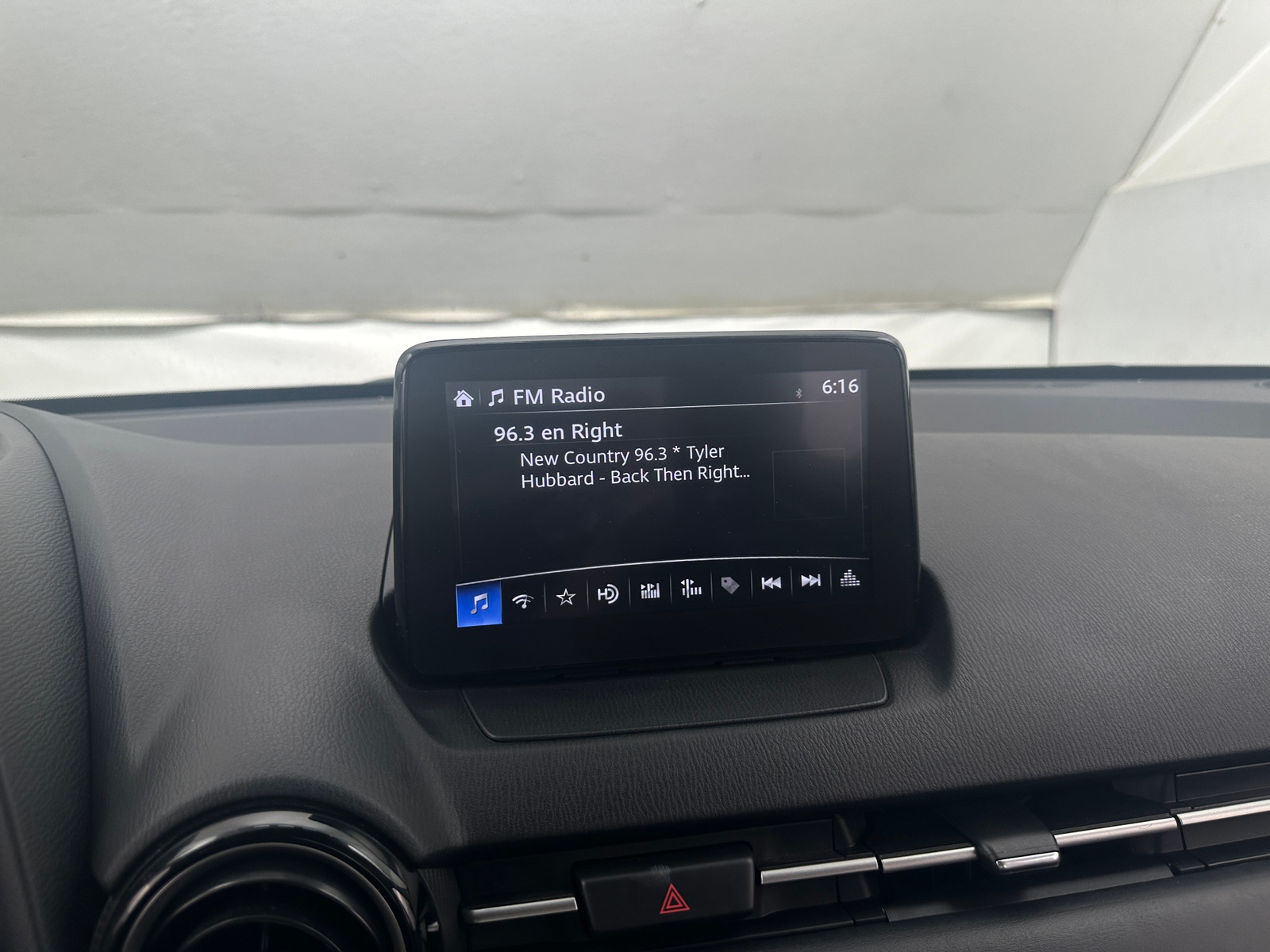 Thumbnail: 2019 Toyota Yaris - 4