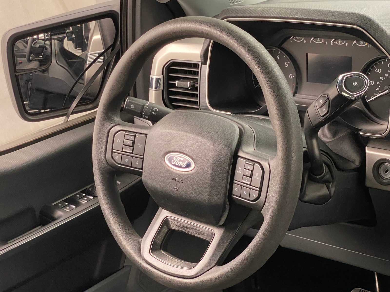 Thumbnail: 2021 Ford Econoline - 5