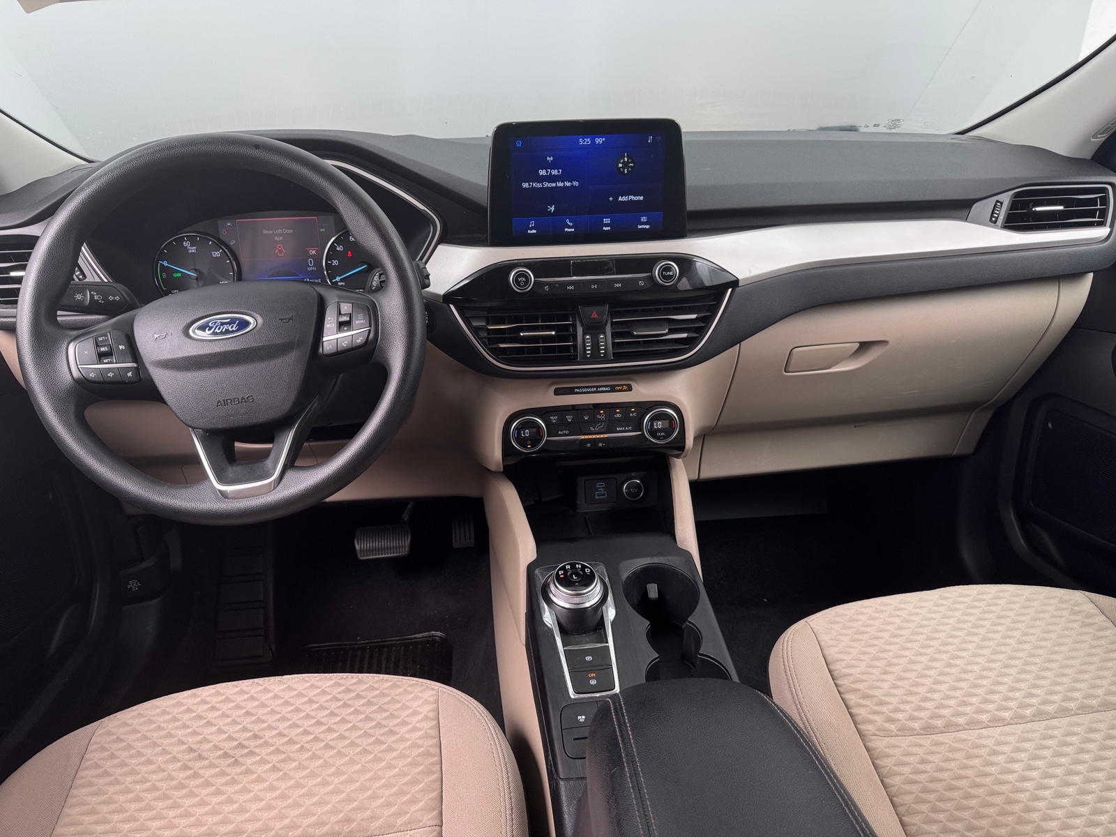 Thumbnail: 2021 Ford Escape - 3