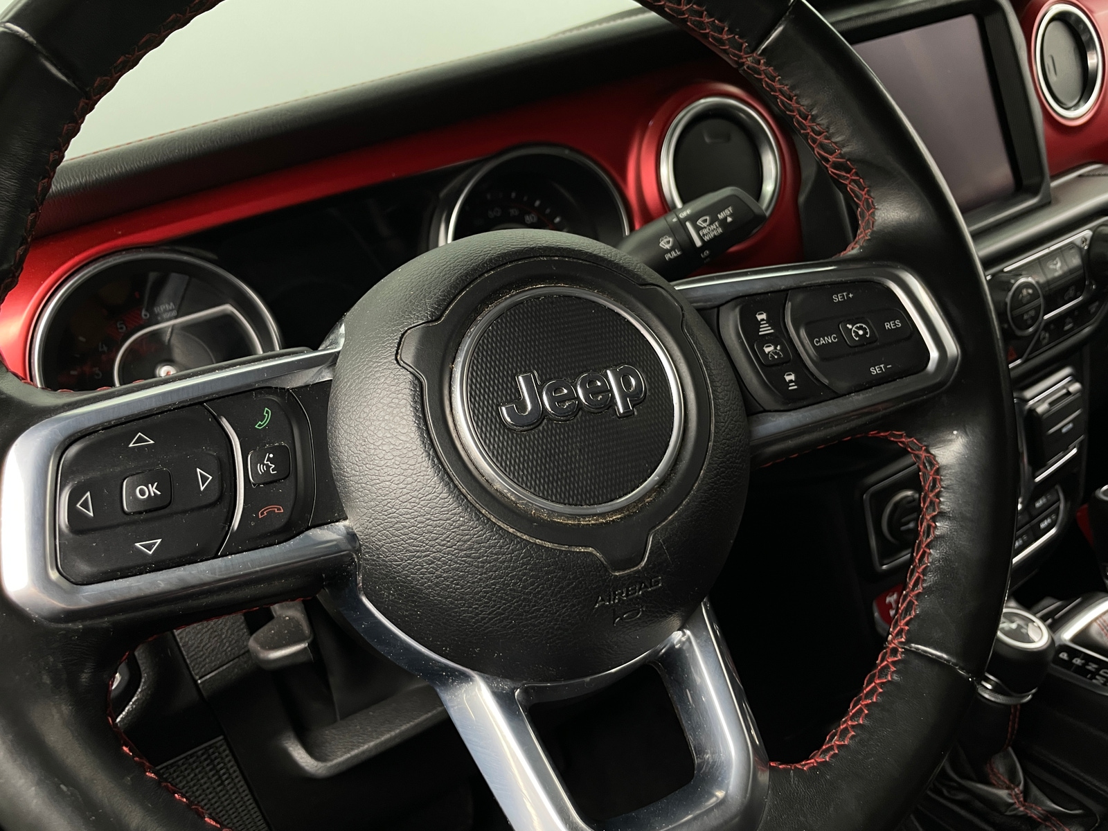 Thumbnail: 2022 Jeep Gladiator - 4