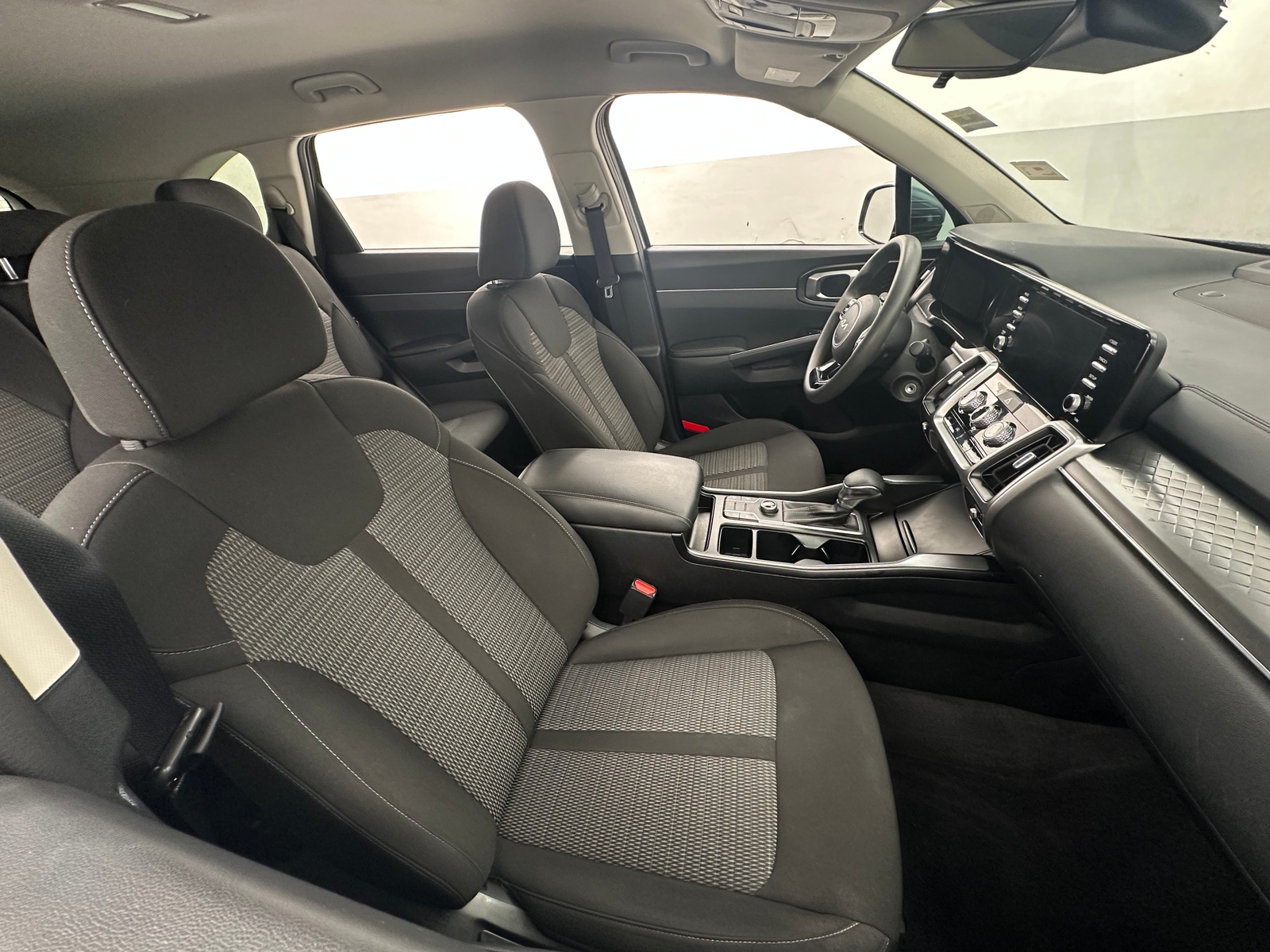 Thumbnail: 2022 Kia Sorento - 2