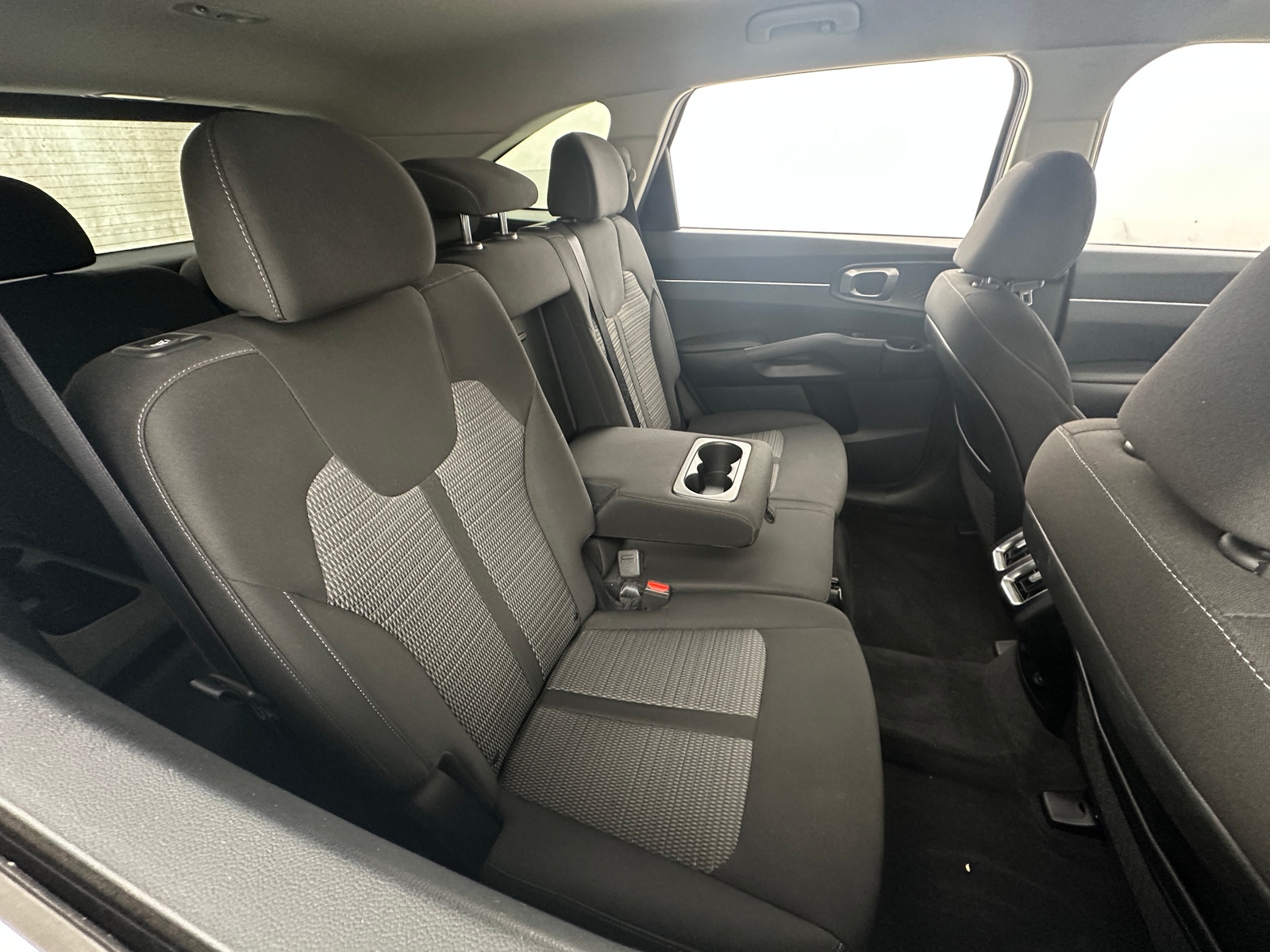 Thumbnail: 2022 Kia Sorento - 6