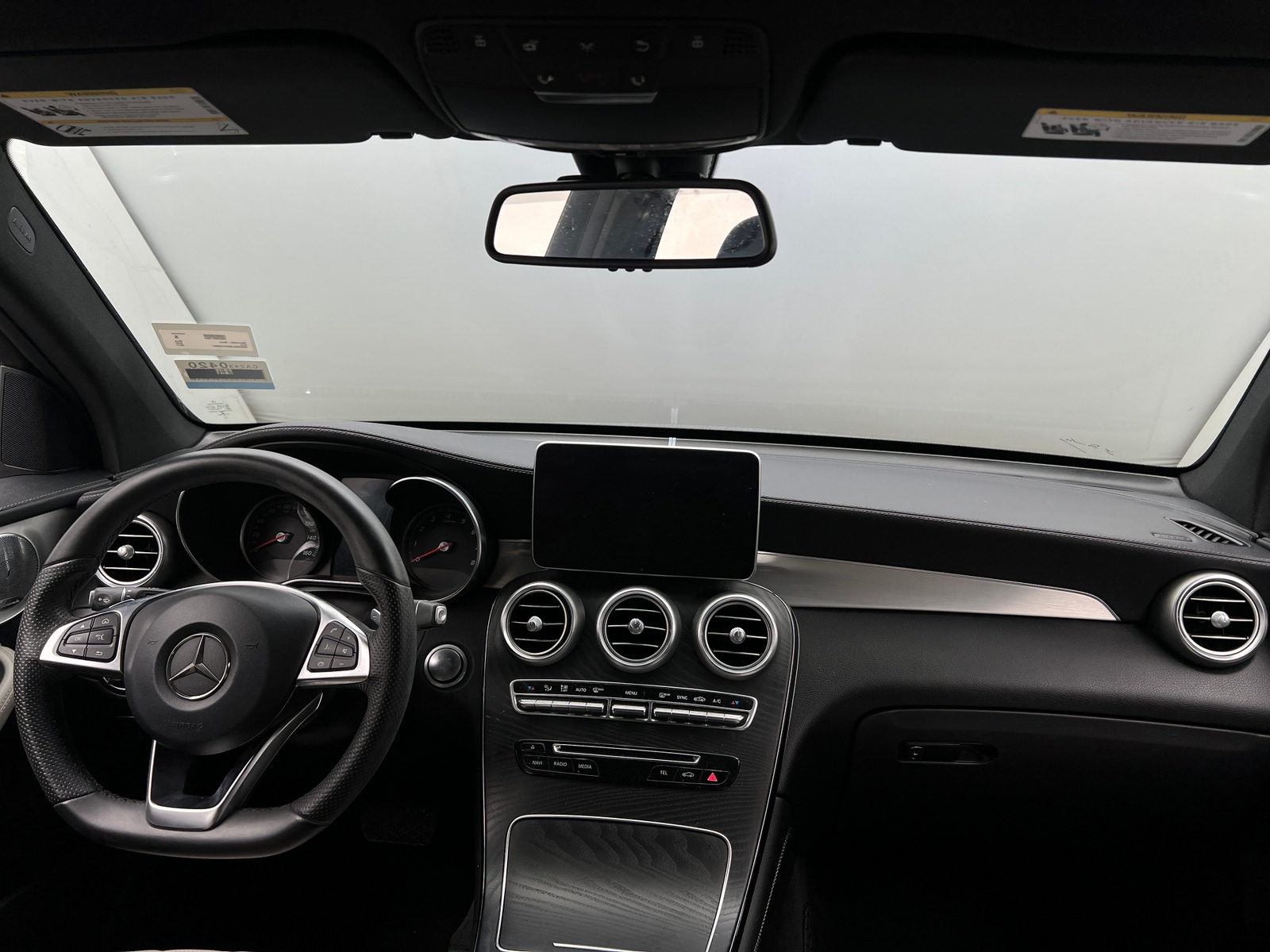 Thumbnail: 2017 Mercedes-Benz GLC - 2
