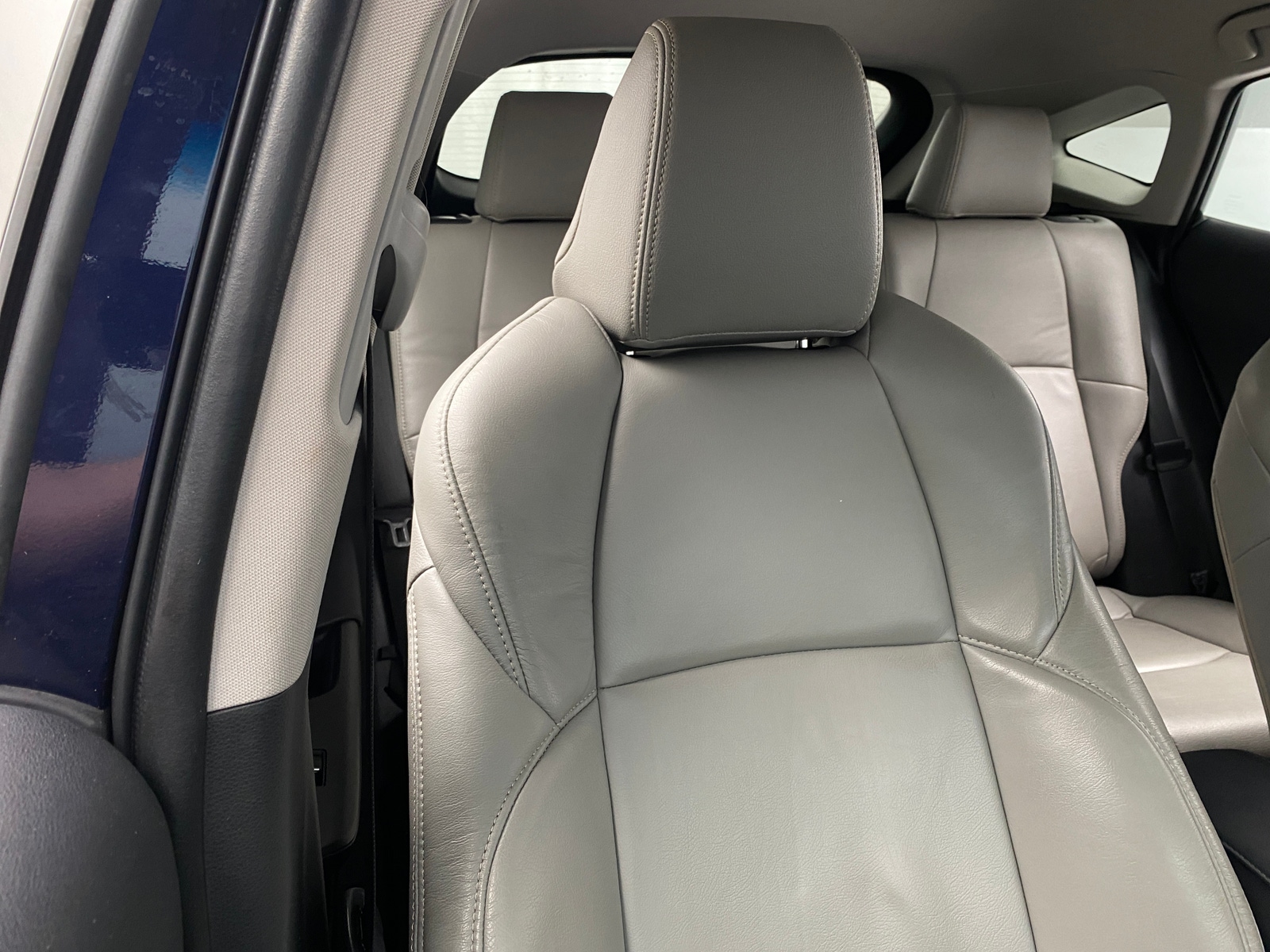 Thumbnail: 2021 Toyota Venza - 2