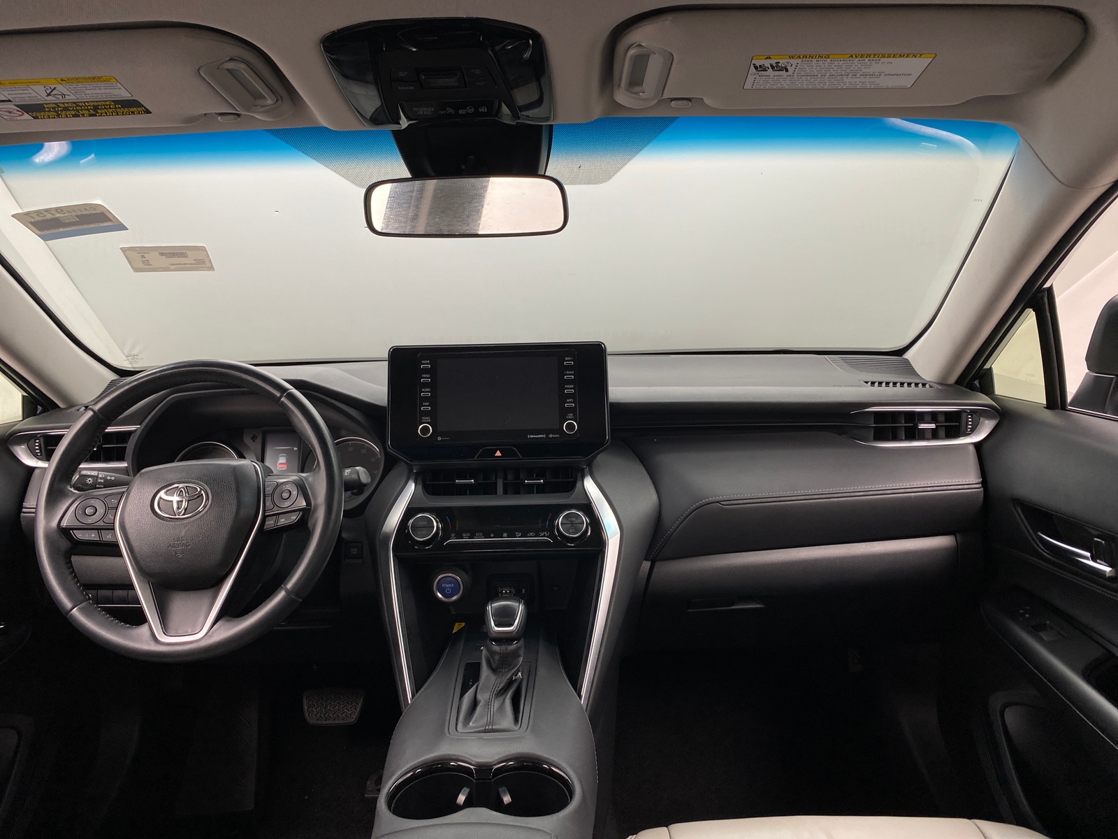 Thumbnail: 2021 Toyota Venza - 3