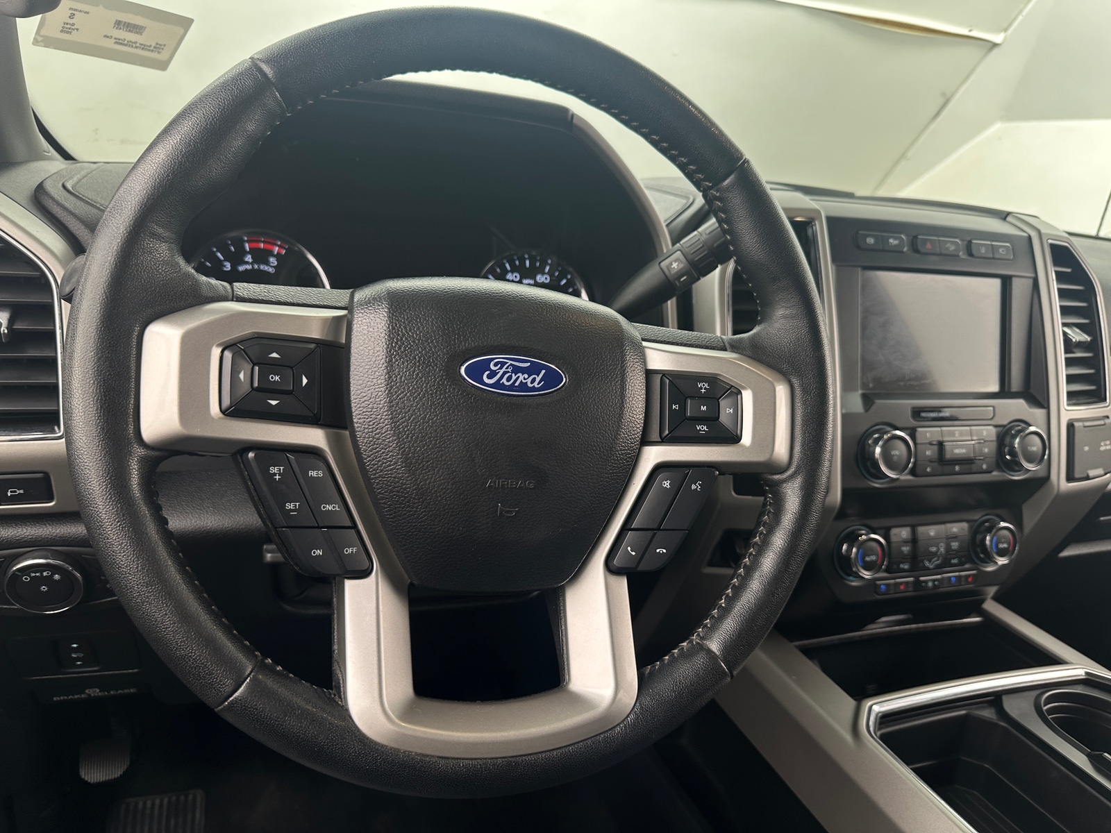Thumbnail: 2020 Ford Econoline - 4