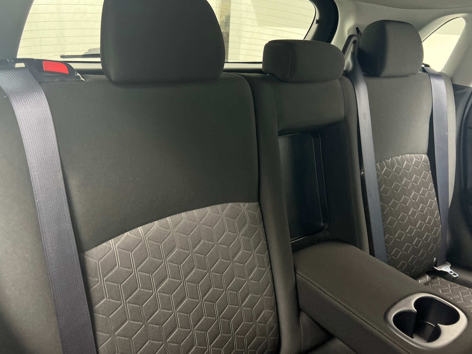 Thumbnail: 2021 Mitsubishi Outlander Sport - 6