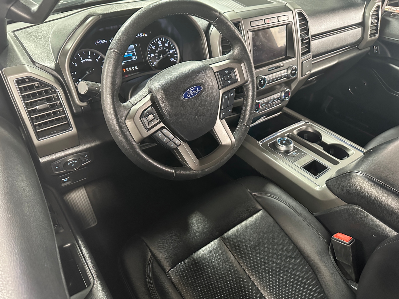 Thumbnail: 2020 Ford Expedition - 3